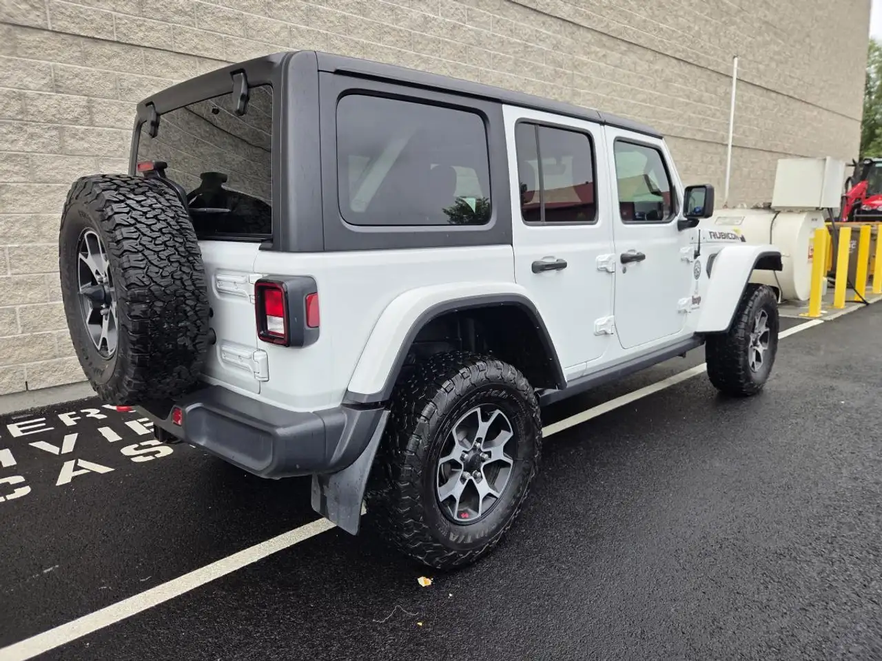 Jeep Wrangler photo Jeep Wrangler