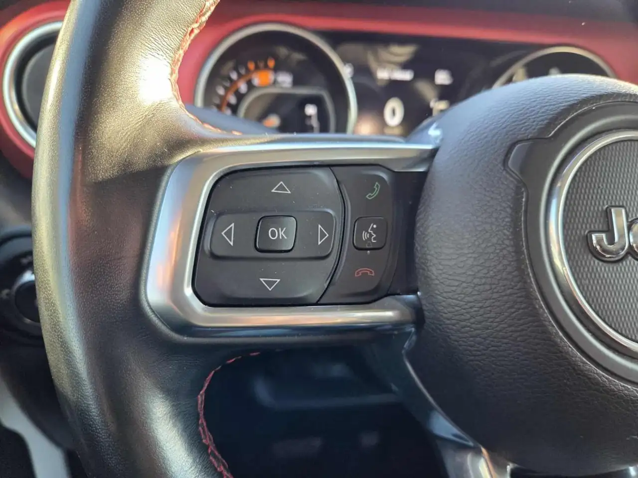 Jeep Wrangler снимка Jeep Wrangler