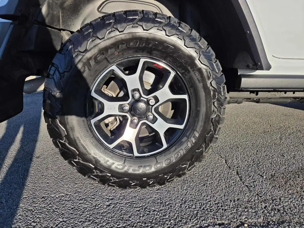 Jeep Wrangler снимка Jeep Wrangler