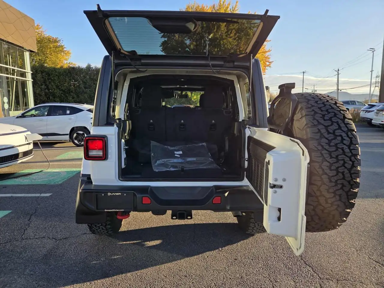 Jeep Wrangler снимка Jeep Wrangler