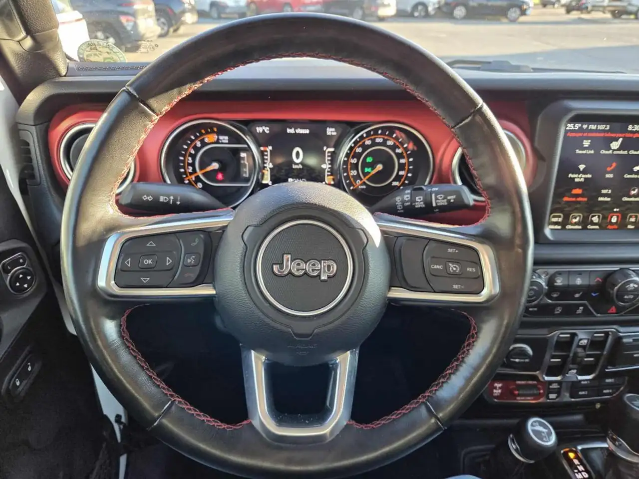 Jeep Wrangler снимка Jeep Wrangler