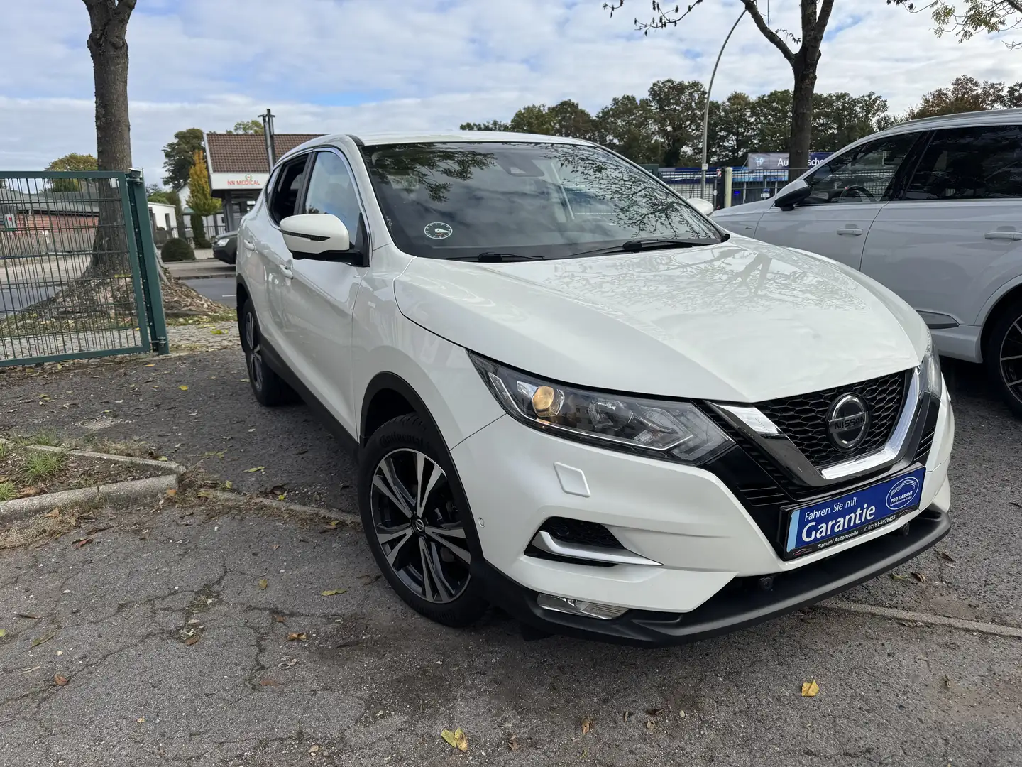 Nissan Qashqai Visia Automatikgetriebe Weiß - 2