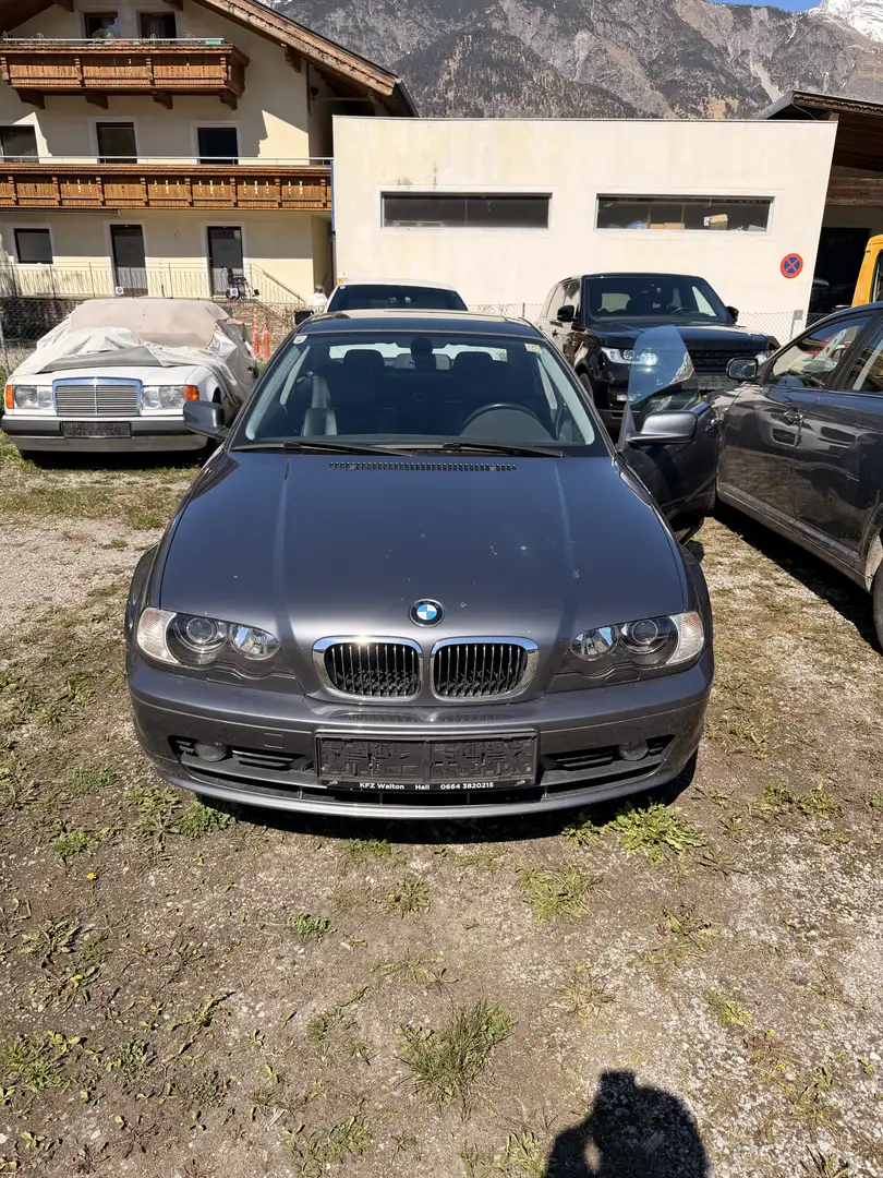 BMW 323 323i Coupé Aut. - 2