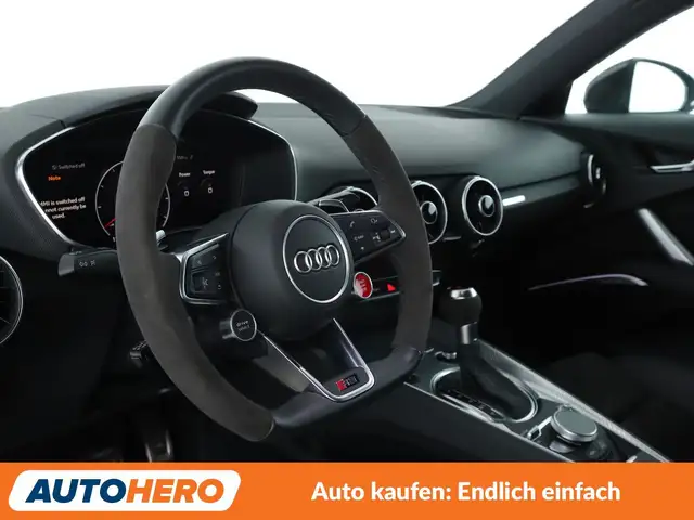 Audi TT view 11