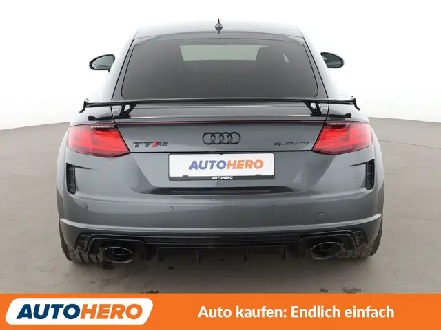 Audi TT view 5