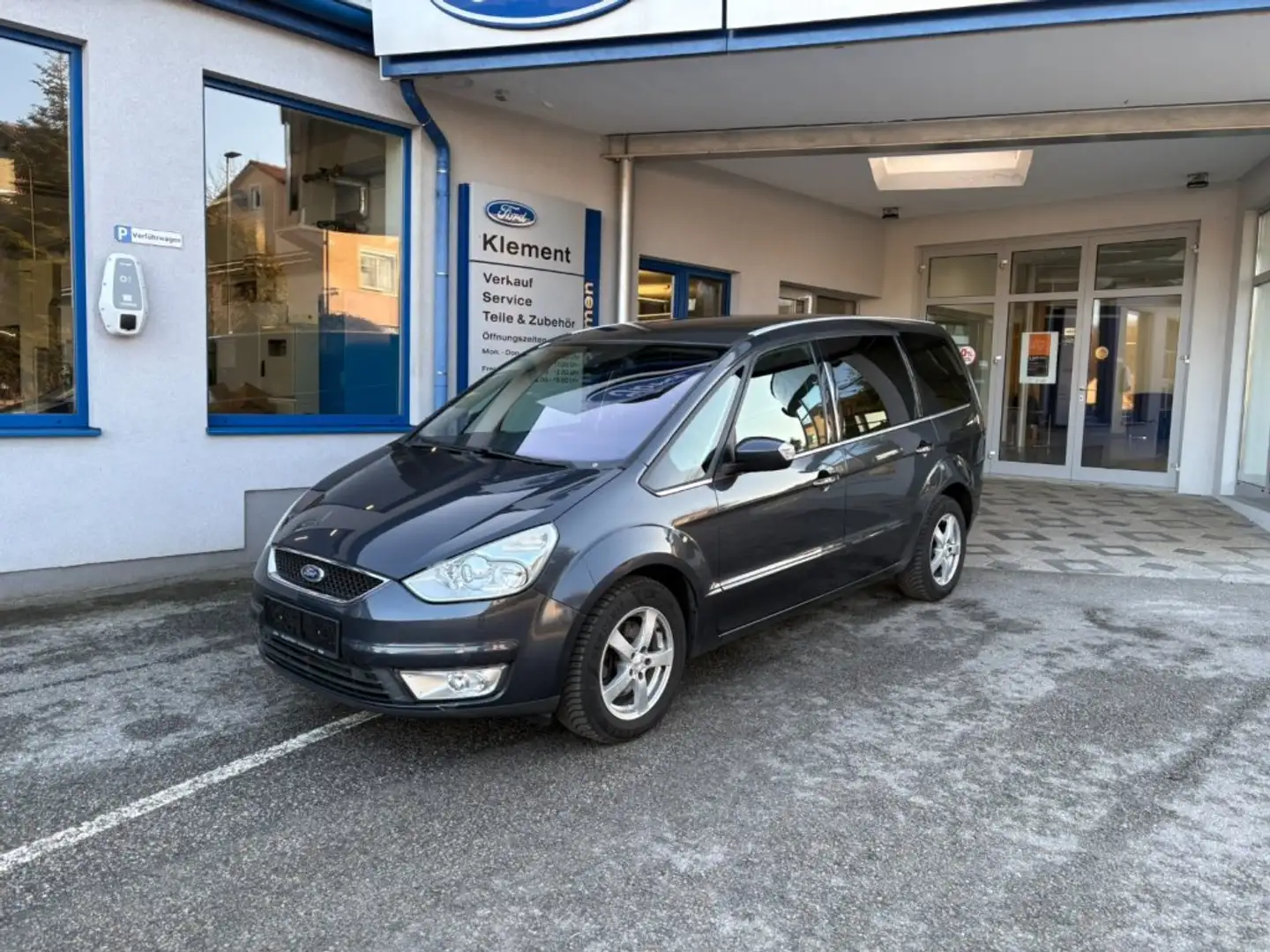 Ford Galaxy Titanium 2.0TDCI140 Grau - 1