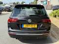 Volkswagen Tiguan 1.5 TSI 150 PK DSG R-Line•Camera Schwarz - thumbnail 4