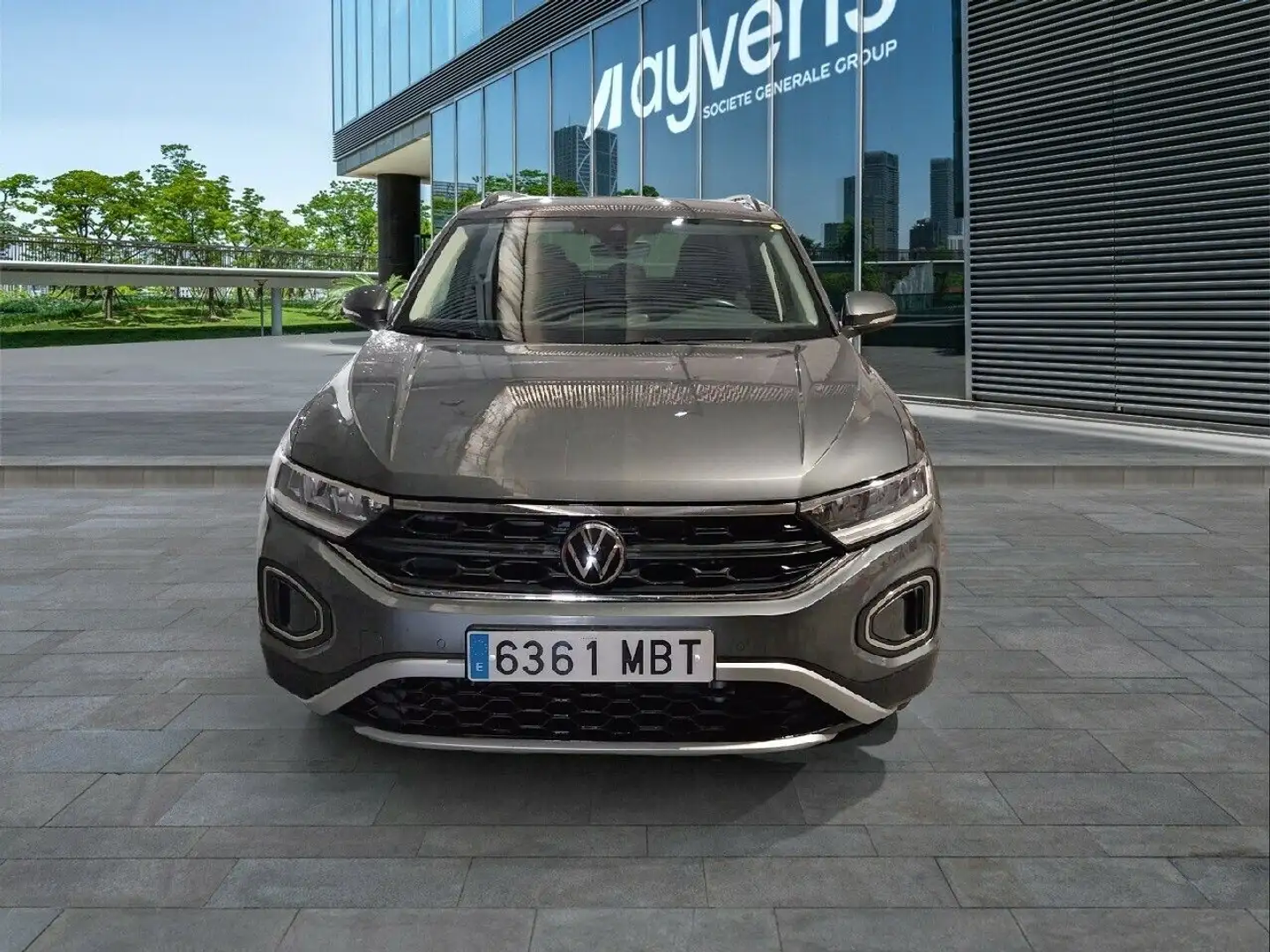 Volkswagen T-Roc 2.0TDI Life 85kW Gris - 2