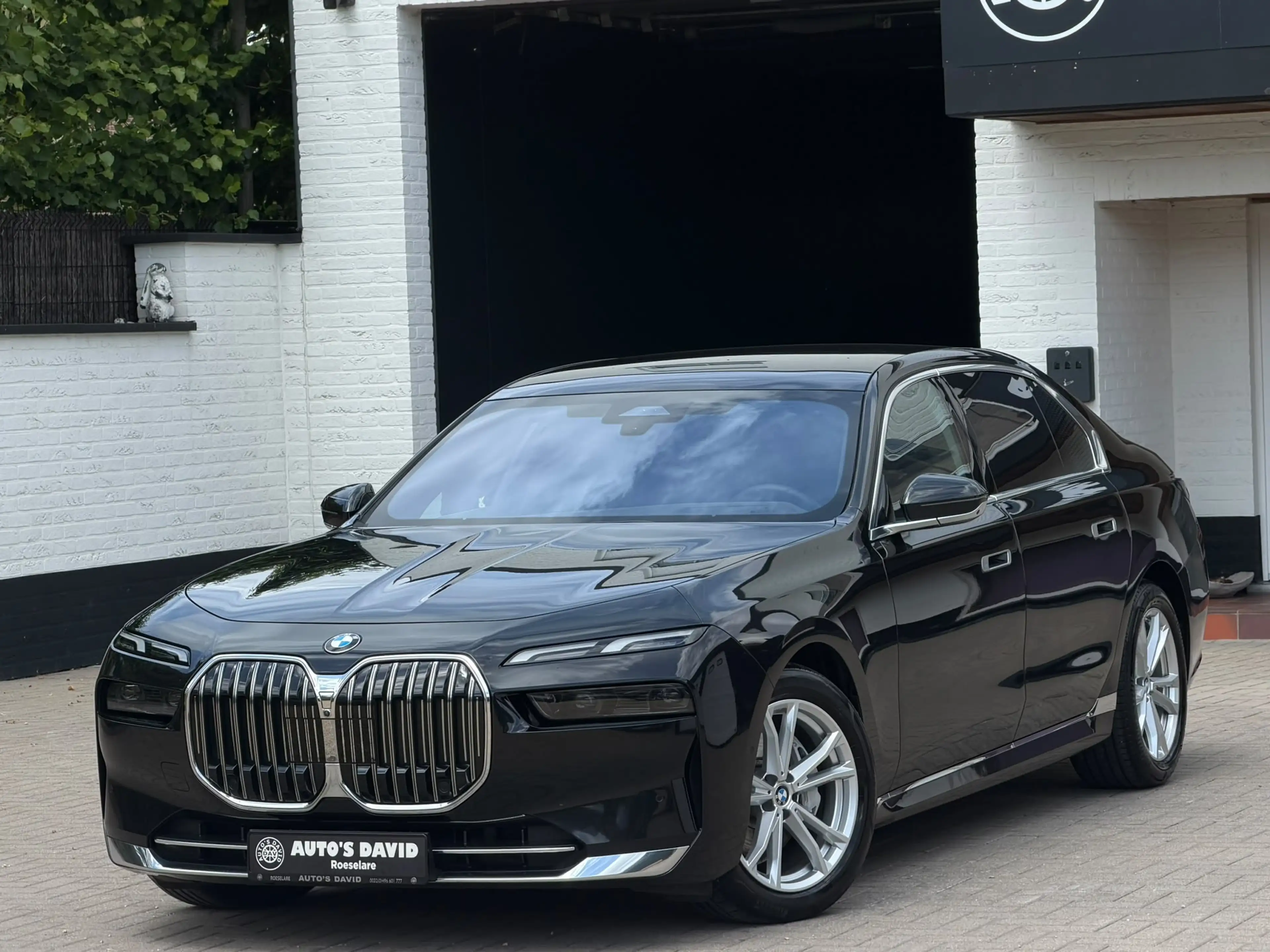 BMW 740 740 dXA — photo 3