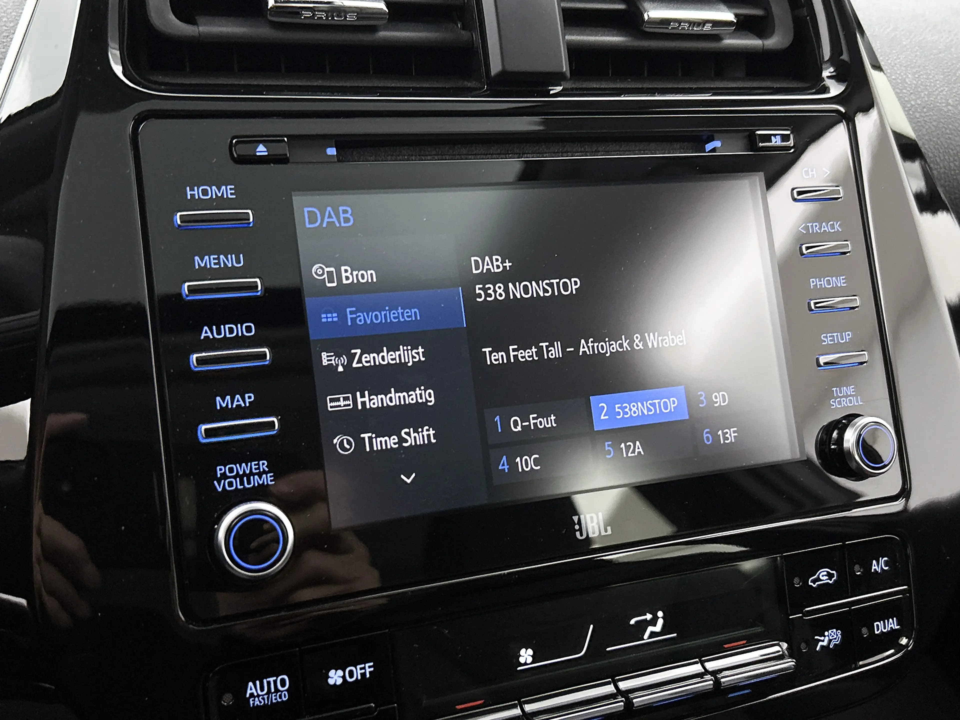 Toyota Prius 1.8 Executive | Schuif/kantel dak | JBL | Head-Up — photo 10