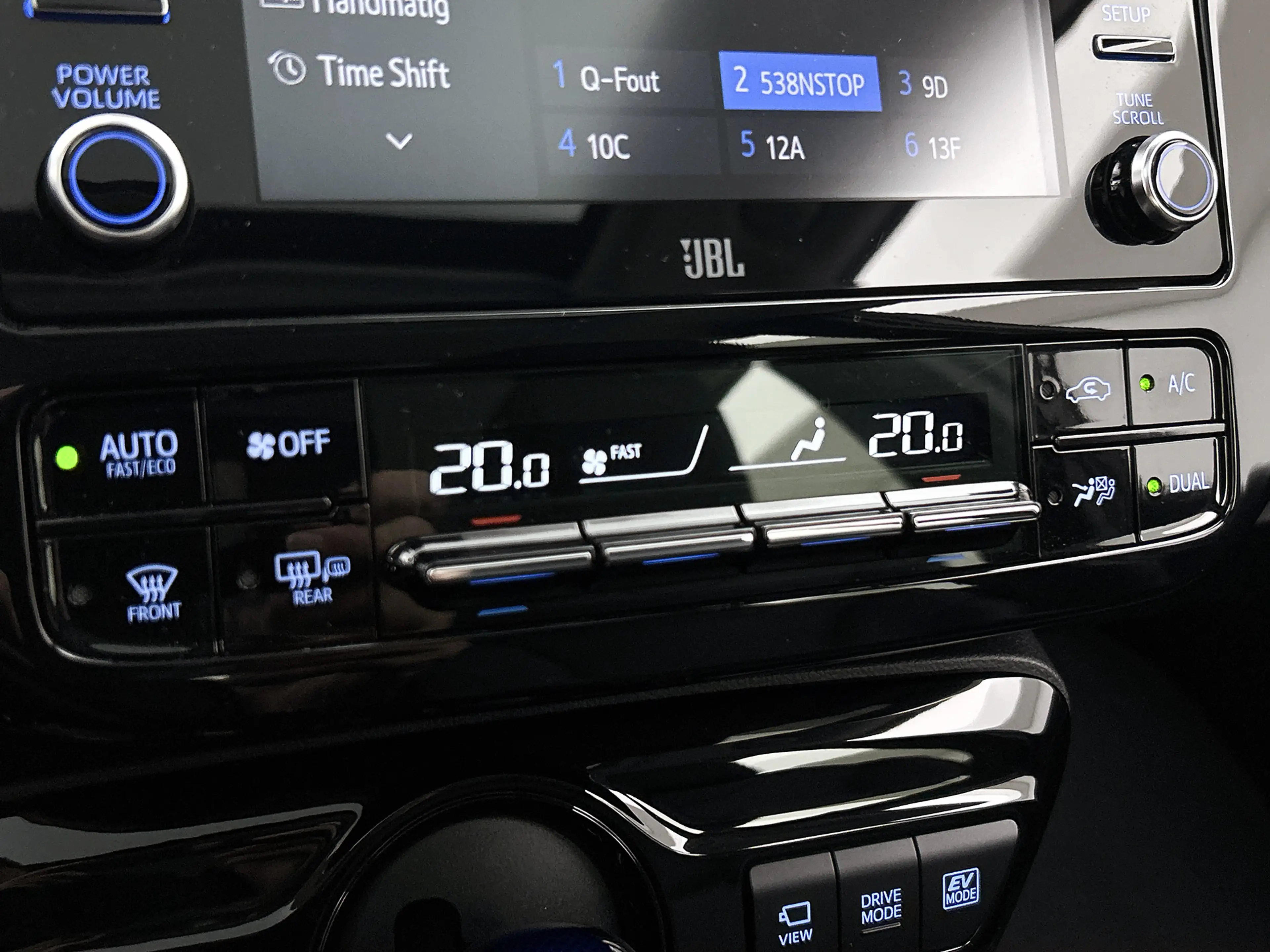 Toyota Prius 1.8 Executive | Schuif/kantel dak | JBL | Head-Up — photo 14