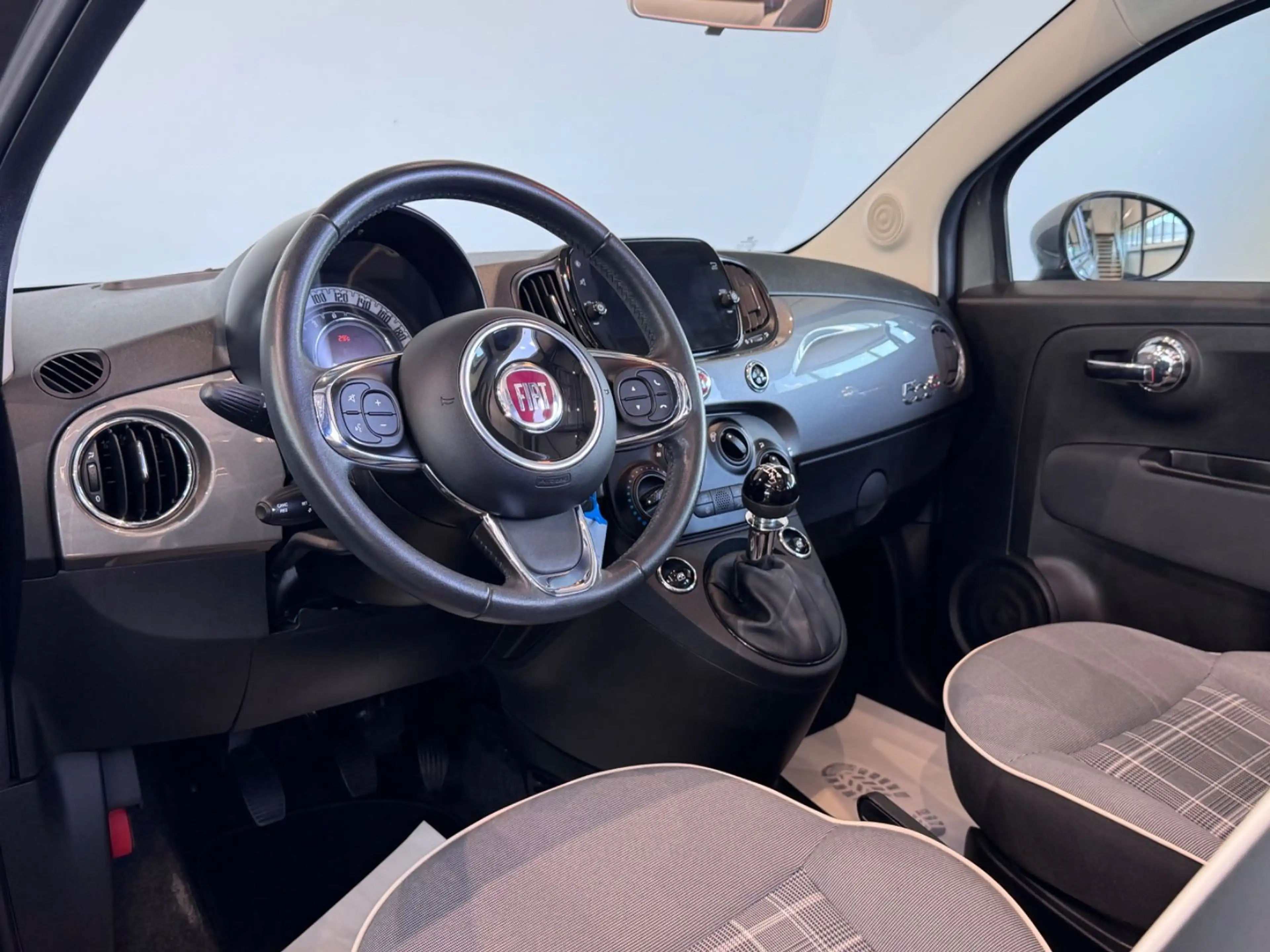Fiat 500C Lounge*PDC*PANO*BC* — photo 12
