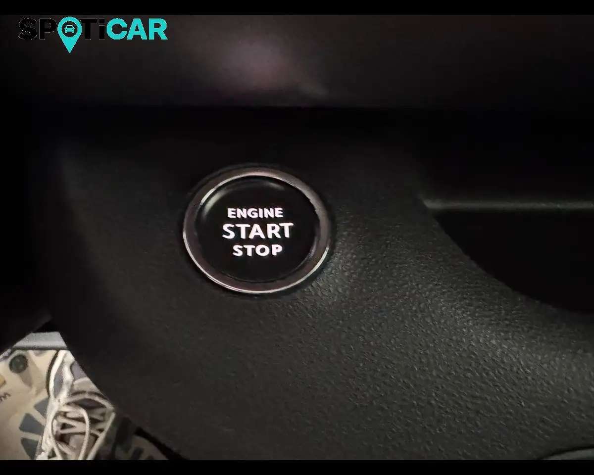 Jeep Avenger 1.2 Turbo e-Hybrid MHEV Summit, миниатюра 16