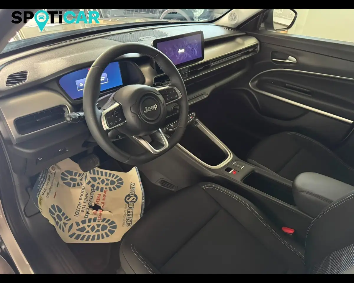 Jeep Avenger 1.2 Turbo e-Hybrid MHEV Summit, миниатюра 6