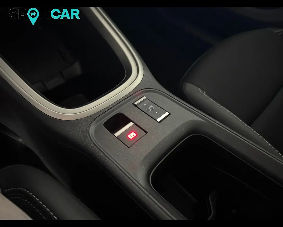 Jeep Avenger 1.2 Turbo e-Hybrid MHEV Summit, миниатюра 14