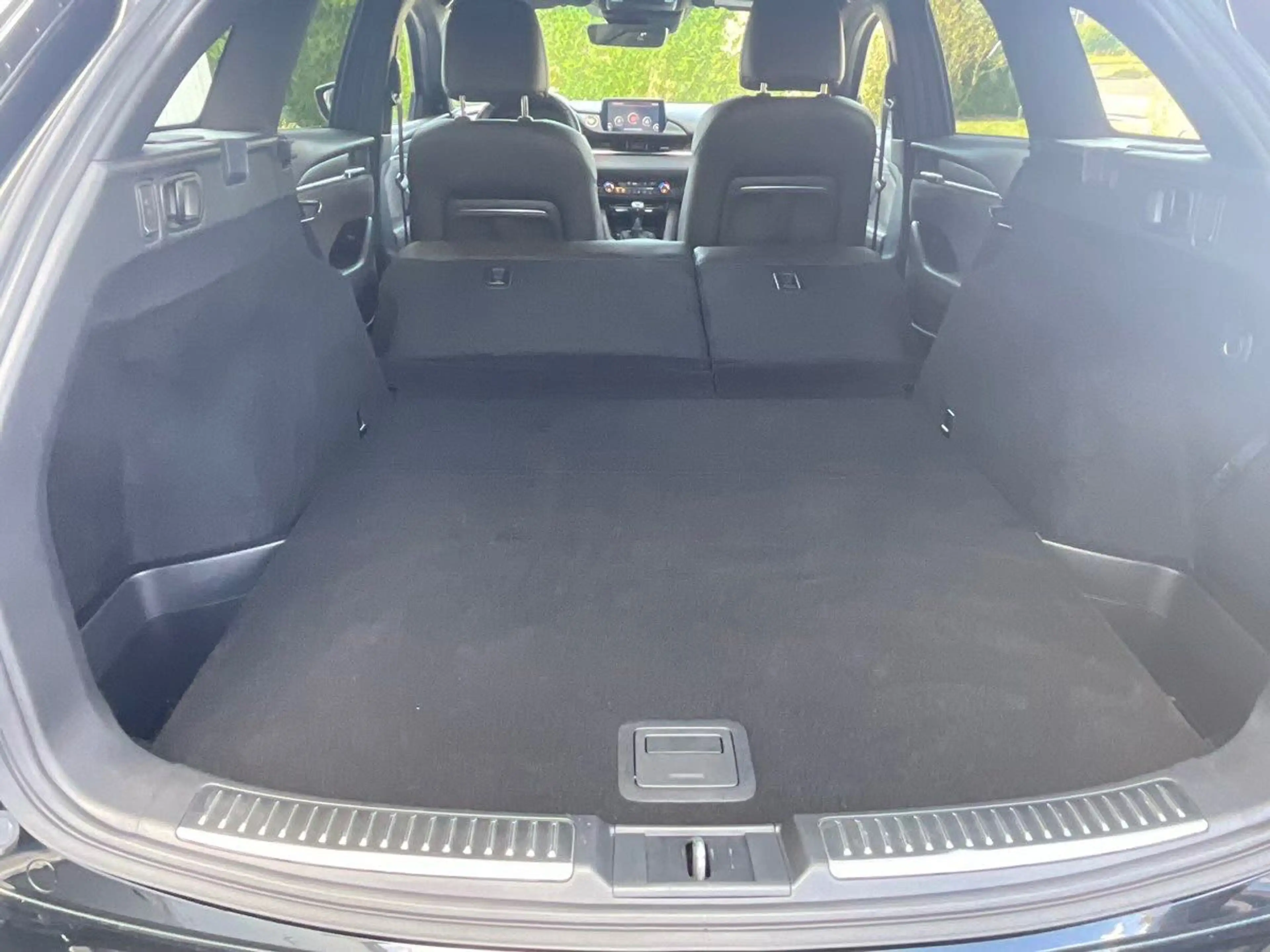 Mazda 6 SKYACTIV-D 184 Kombi SkyD 184 Sports-Line — photo 12