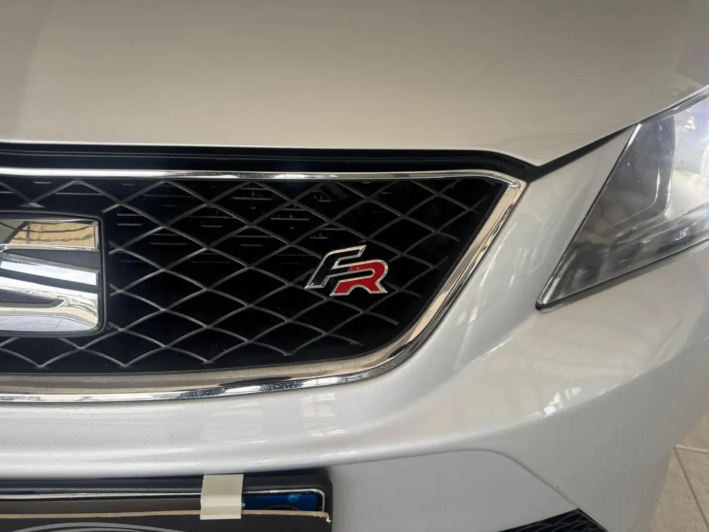 SEAT Ibiza 1.6 TDI 105 CV CR 5 porte FR Grigio - 2