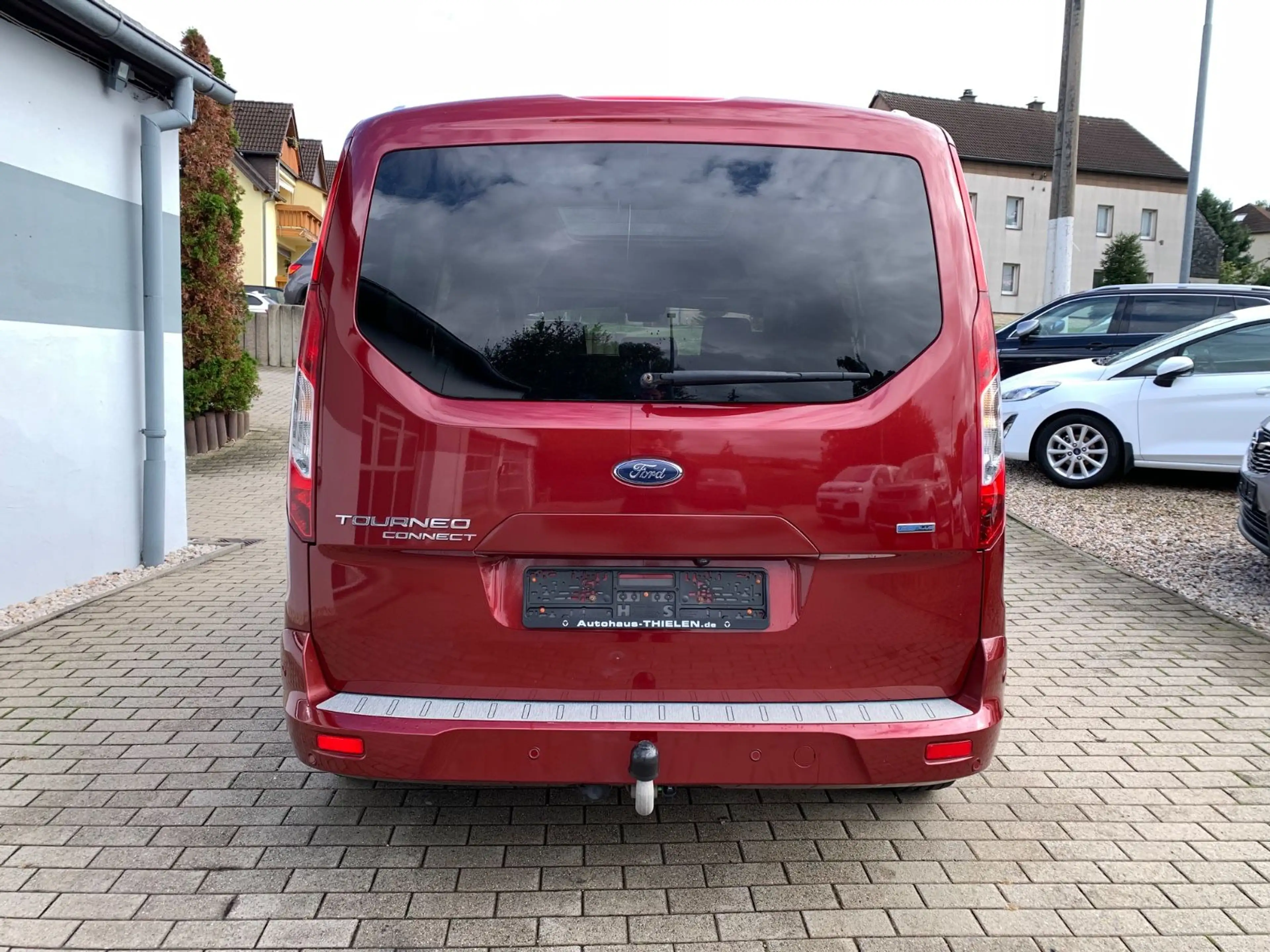 Ford Tourneo Connect 1,5 TDCi L2 Aut. Titanium 7Sitze — photo 5