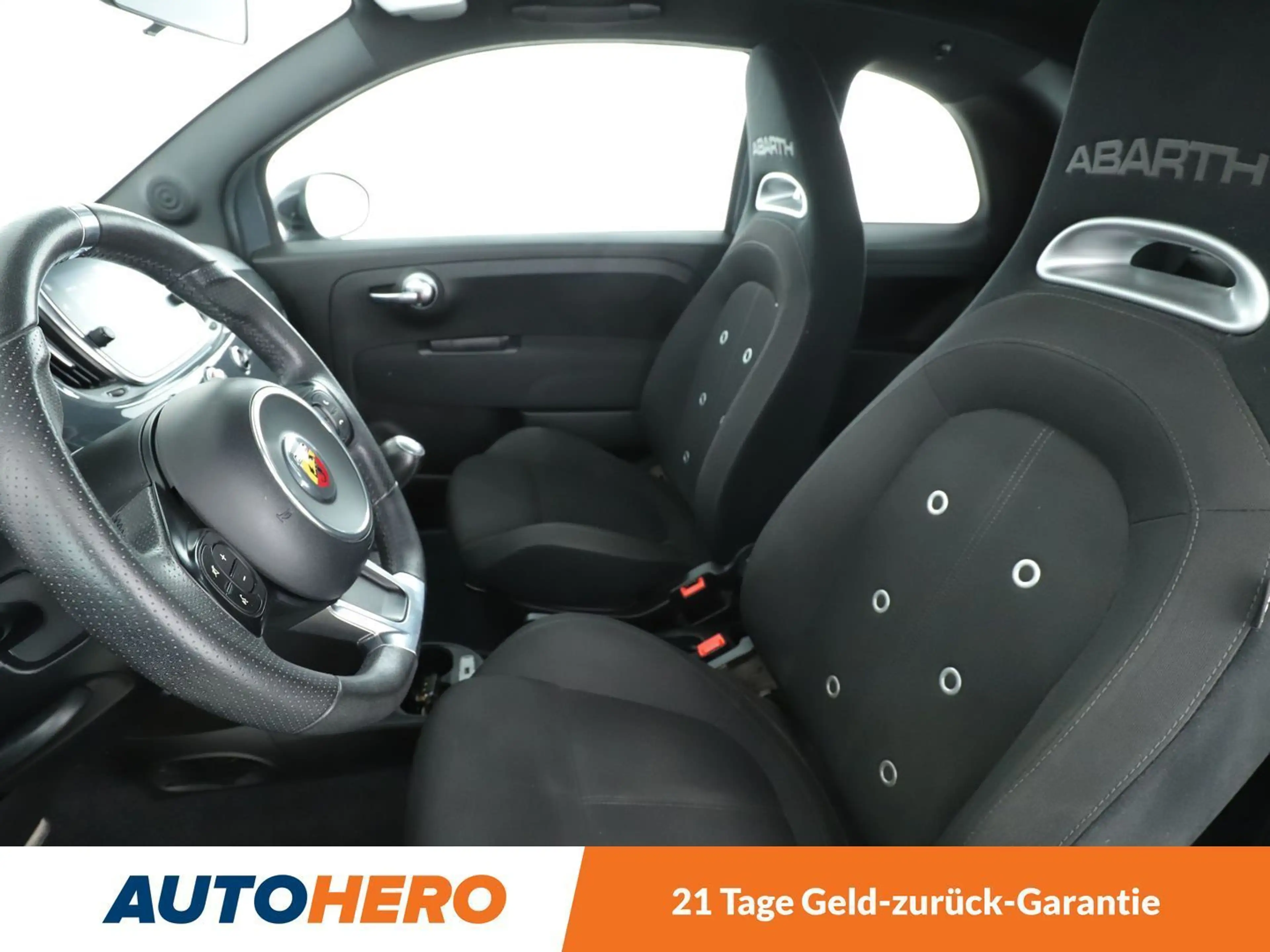 Abarth 595 1.4 Turbo — photo 10