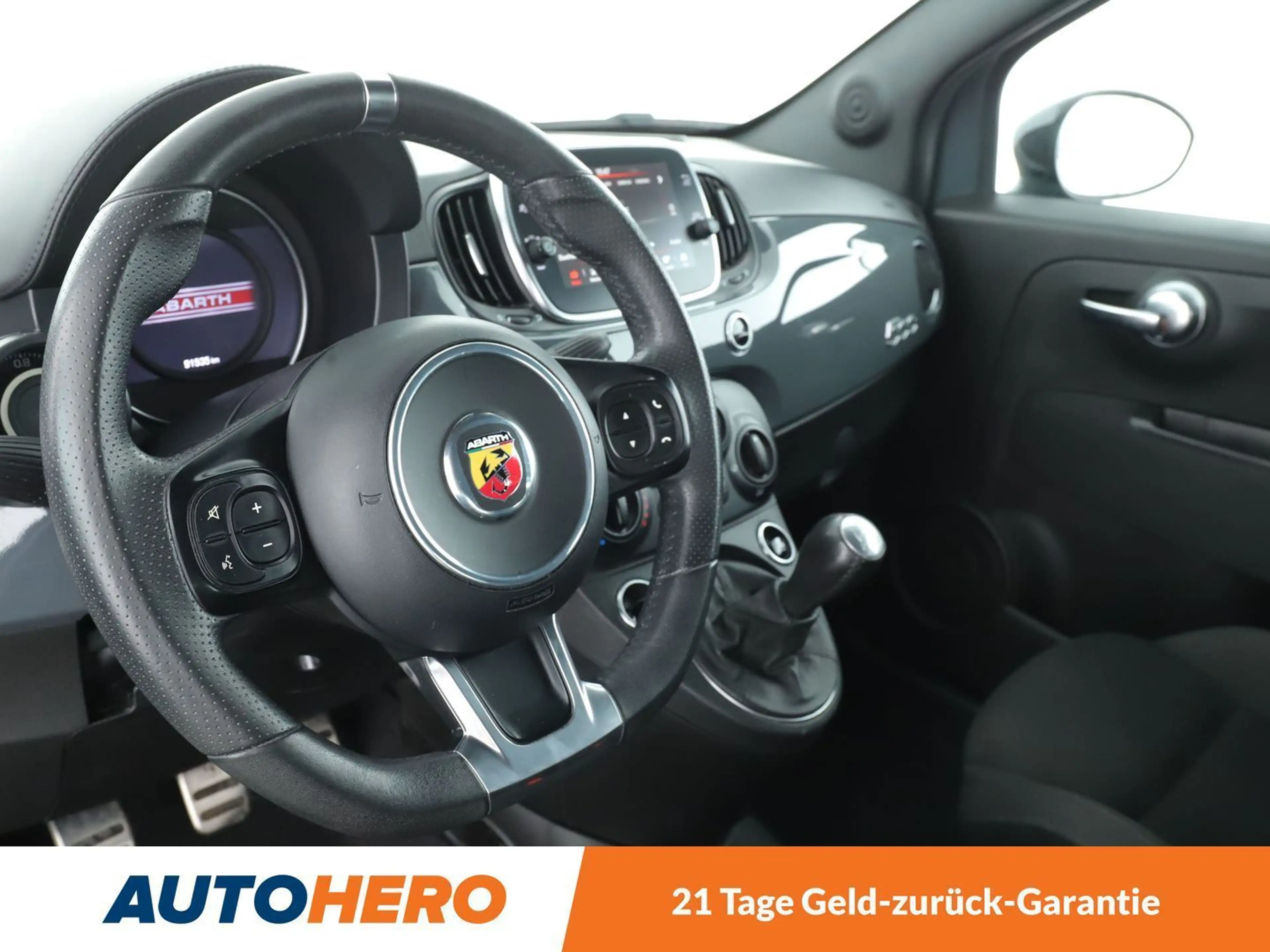 Abarth 595 1.4 Turbo — photo 11