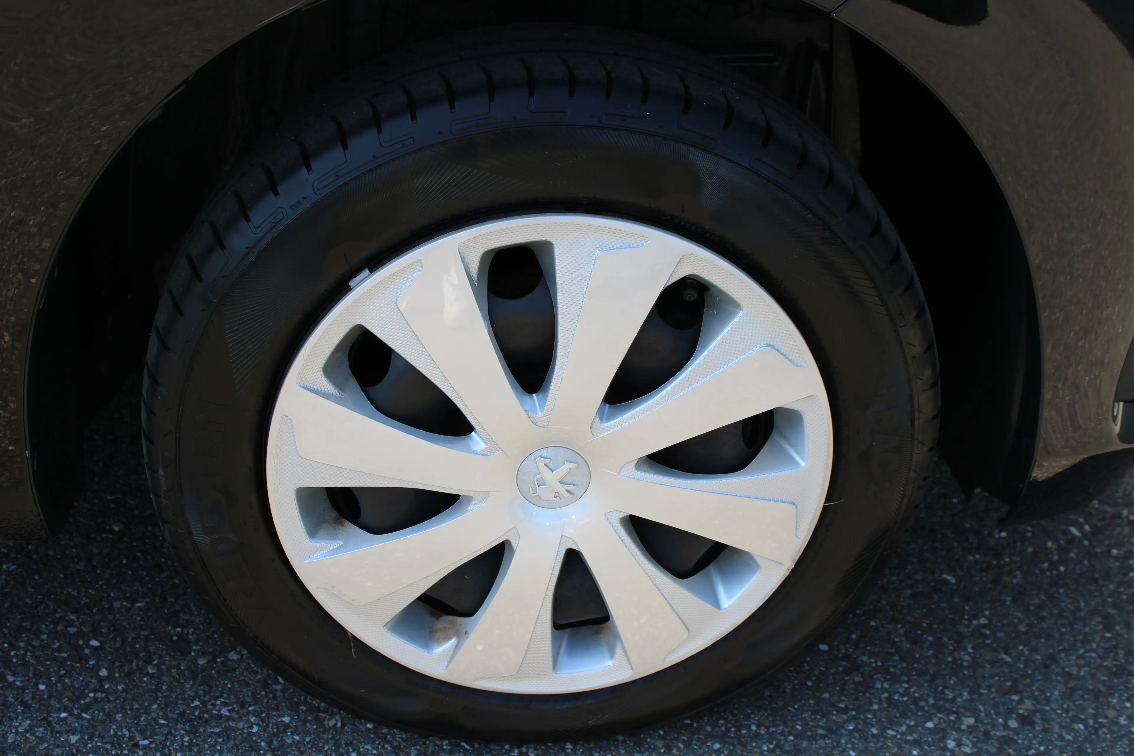 Peugeot 108 1.0 e-VTi Active | Airconditioning | Bluetooth | M — photo 9