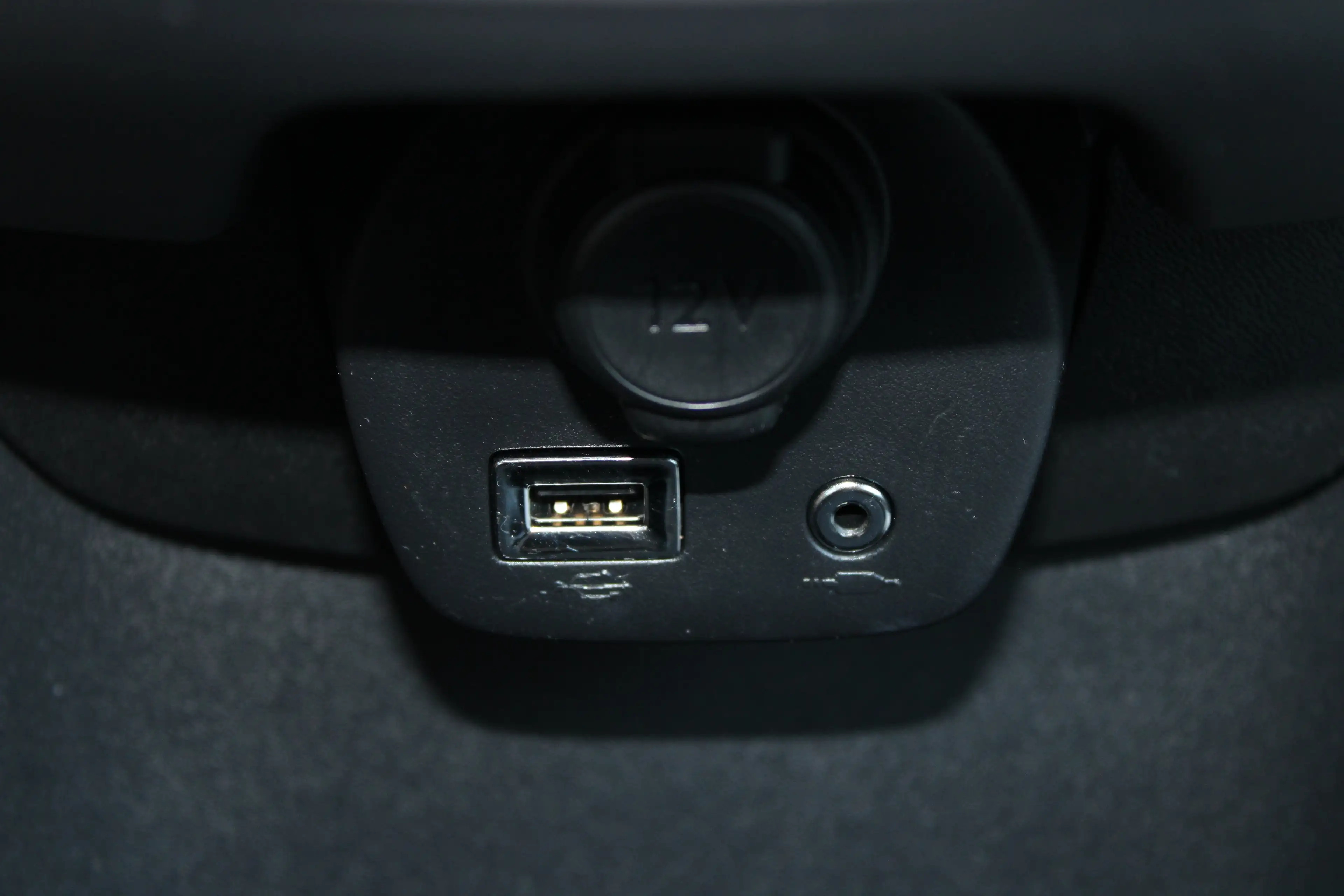 Peugeot 108 1.0 e-VTi Active | Airconditioning | Bluetooth | M — photo 27