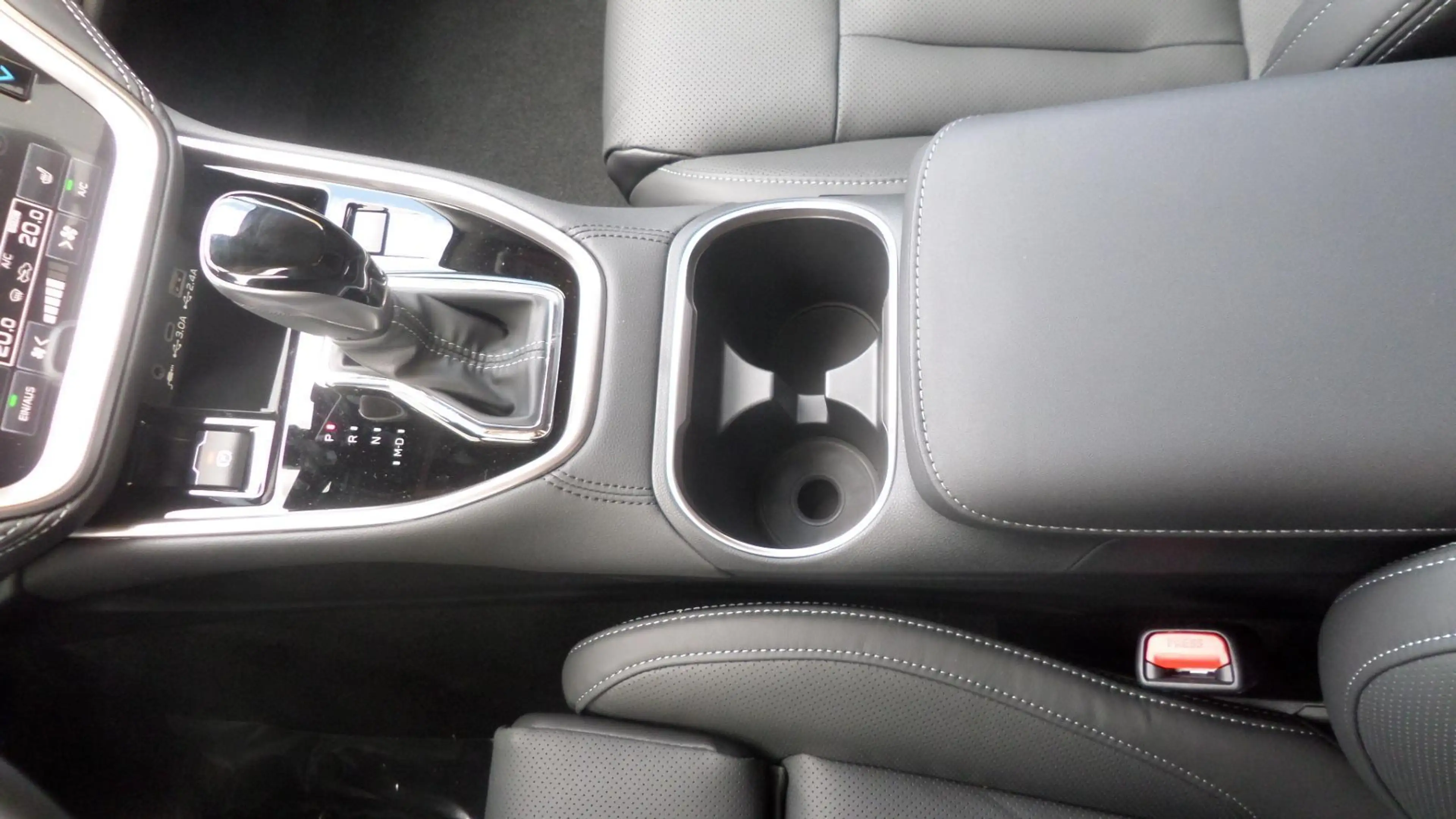Subaru OUTBACK Platinum 2.5i 169 PS mit Winterpaket Schiebedach, Kamera — photo 13
