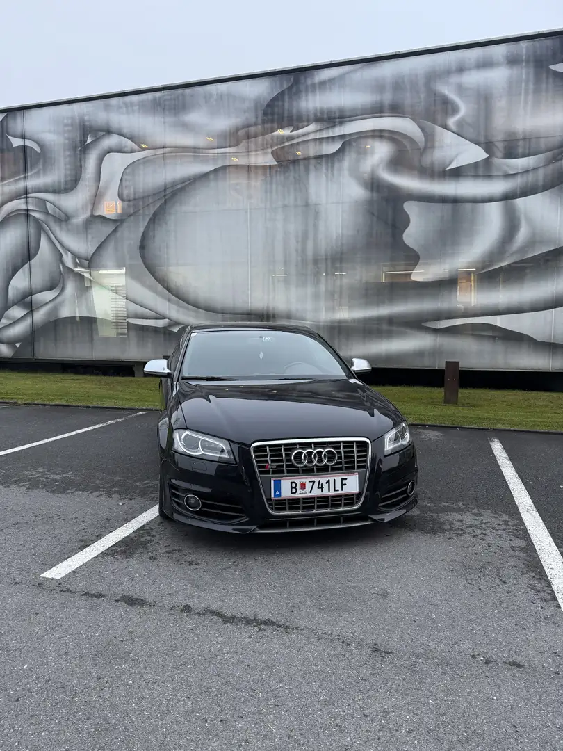Audi S3 A3 2,0 TFSI quattro - 1