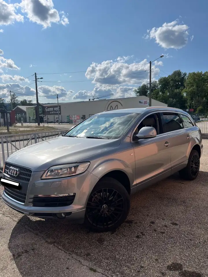 Audi Q7 3.0 V6 TDI DPF S line Quattro Tiptronic 