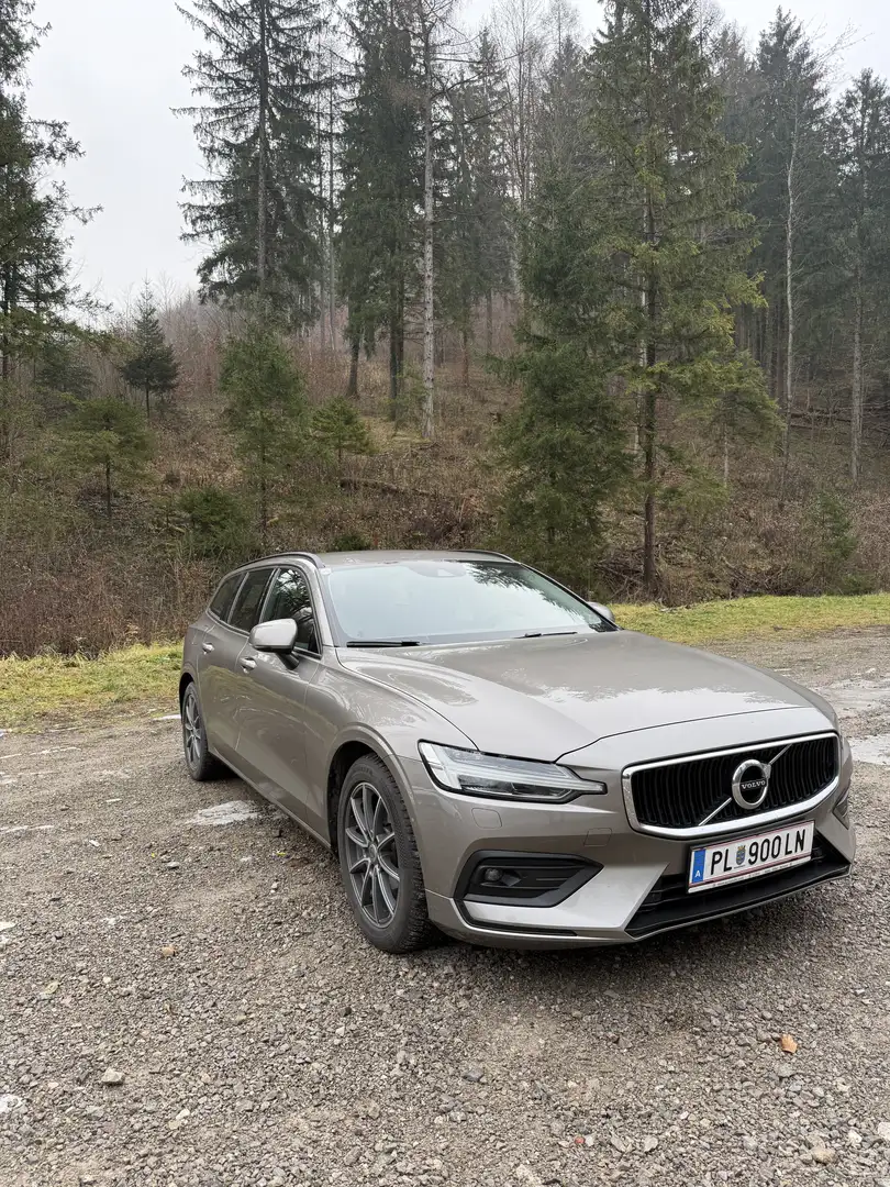 Volvo V60 D3 Momentum - 1