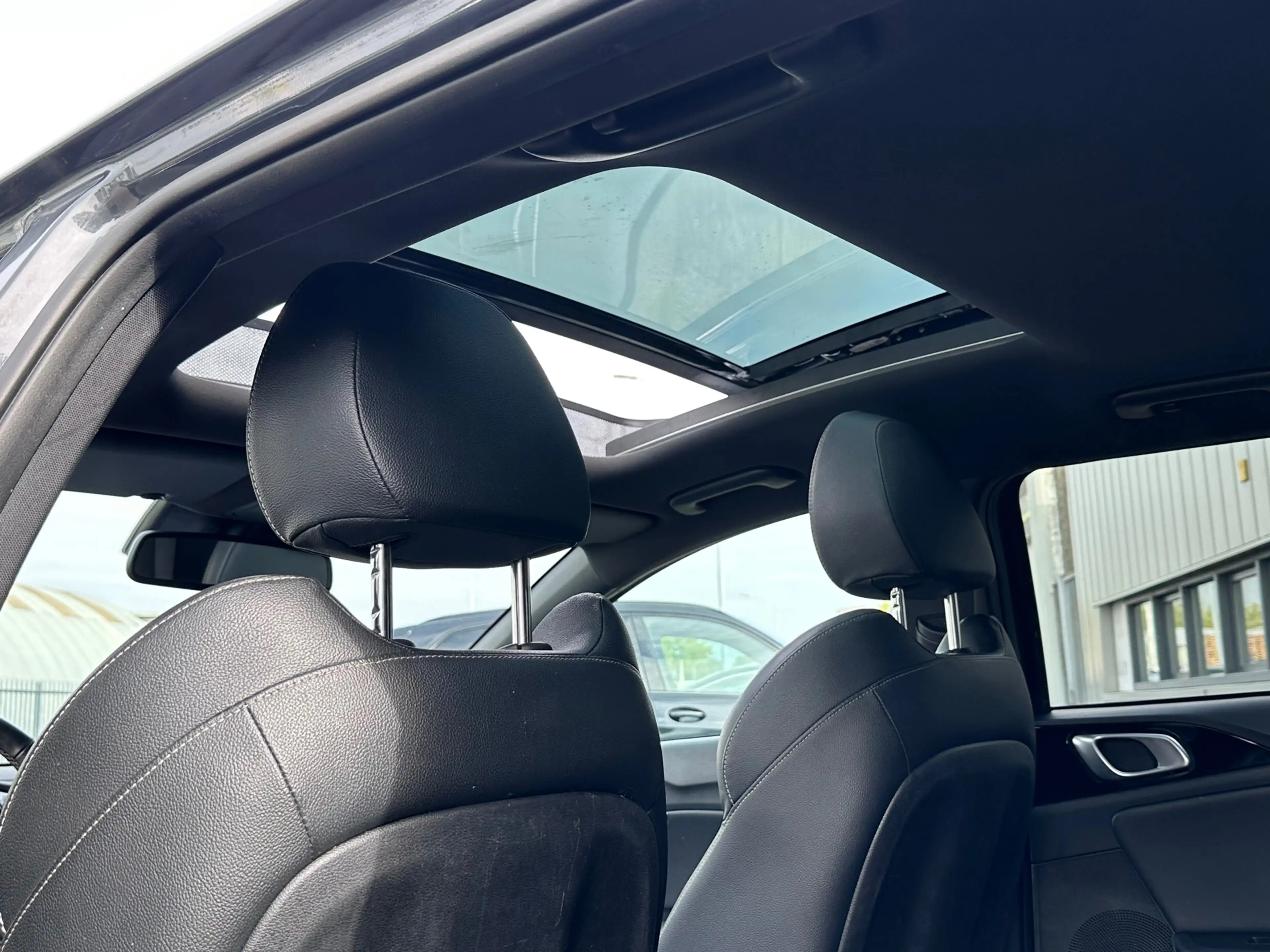 Kia Ceed SW / cee'd SW Sportswagon 1.5 T-GDi GT-Line PANO TREKHAAK DEALER — photo 9