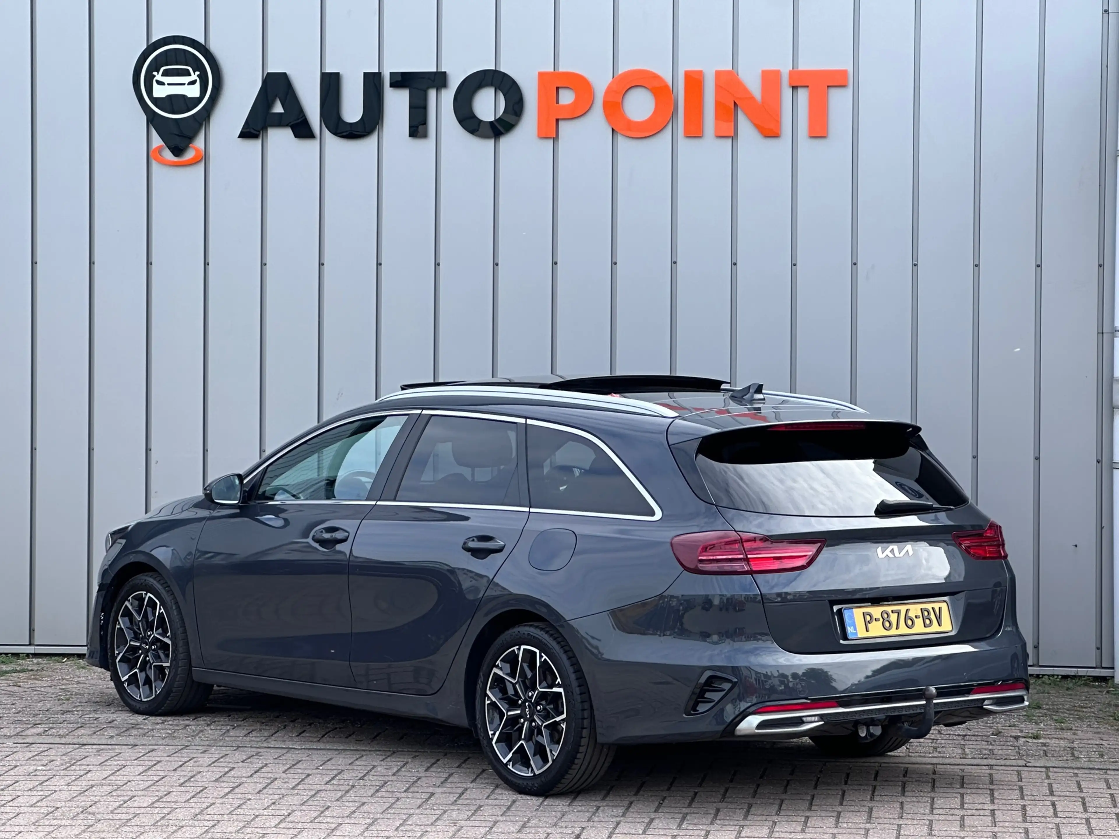Kia Ceed SW / cee'd SW Sportswagon 1.5 T-GDi GT-Line PANO TREKHAAK DEALER — photo 6