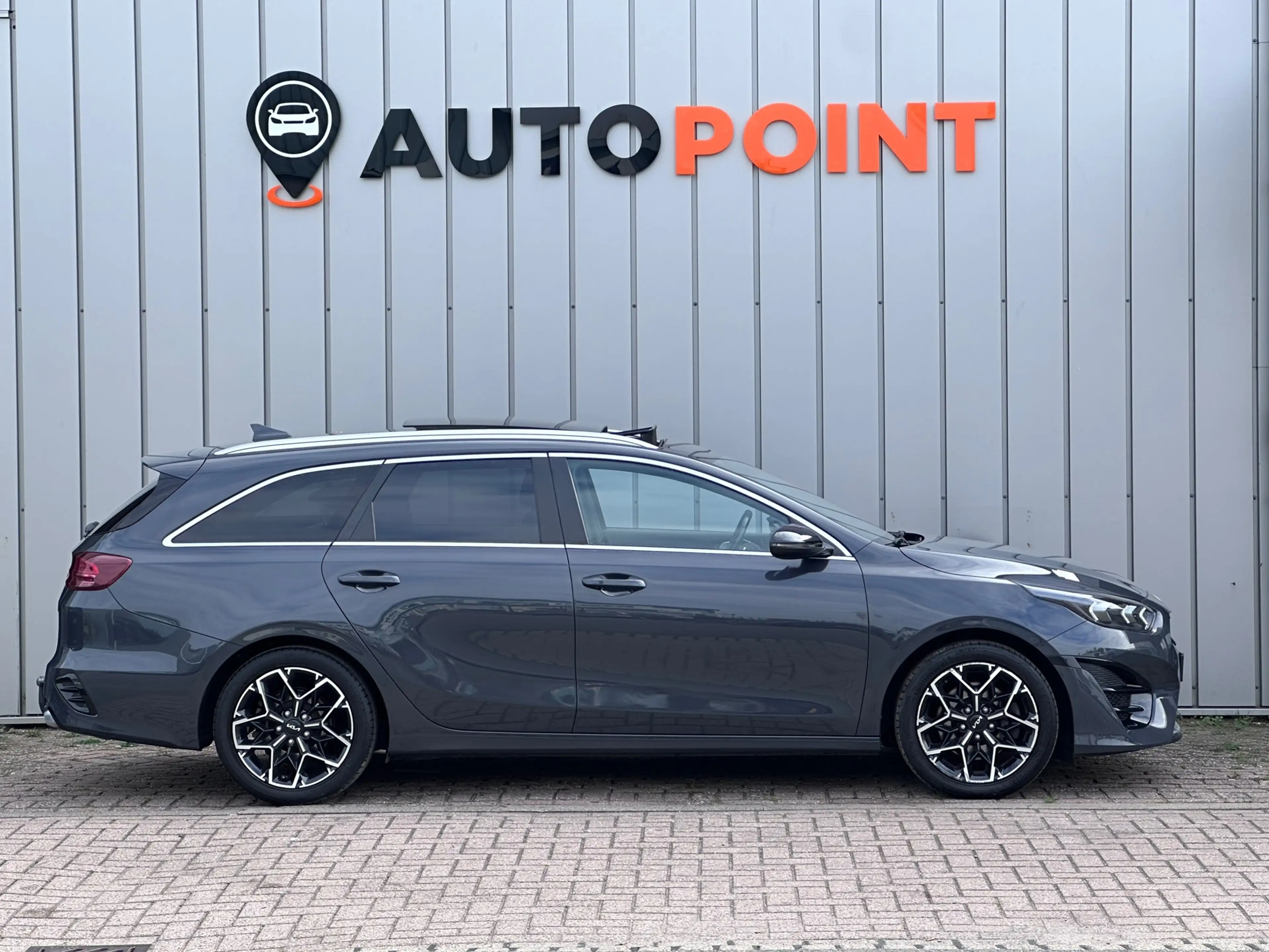 Kia Ceed SW / cee'd SW Sportswagon 1.5 T-GDi GT-Line PANO TREKHAAK DEALER — photo 7