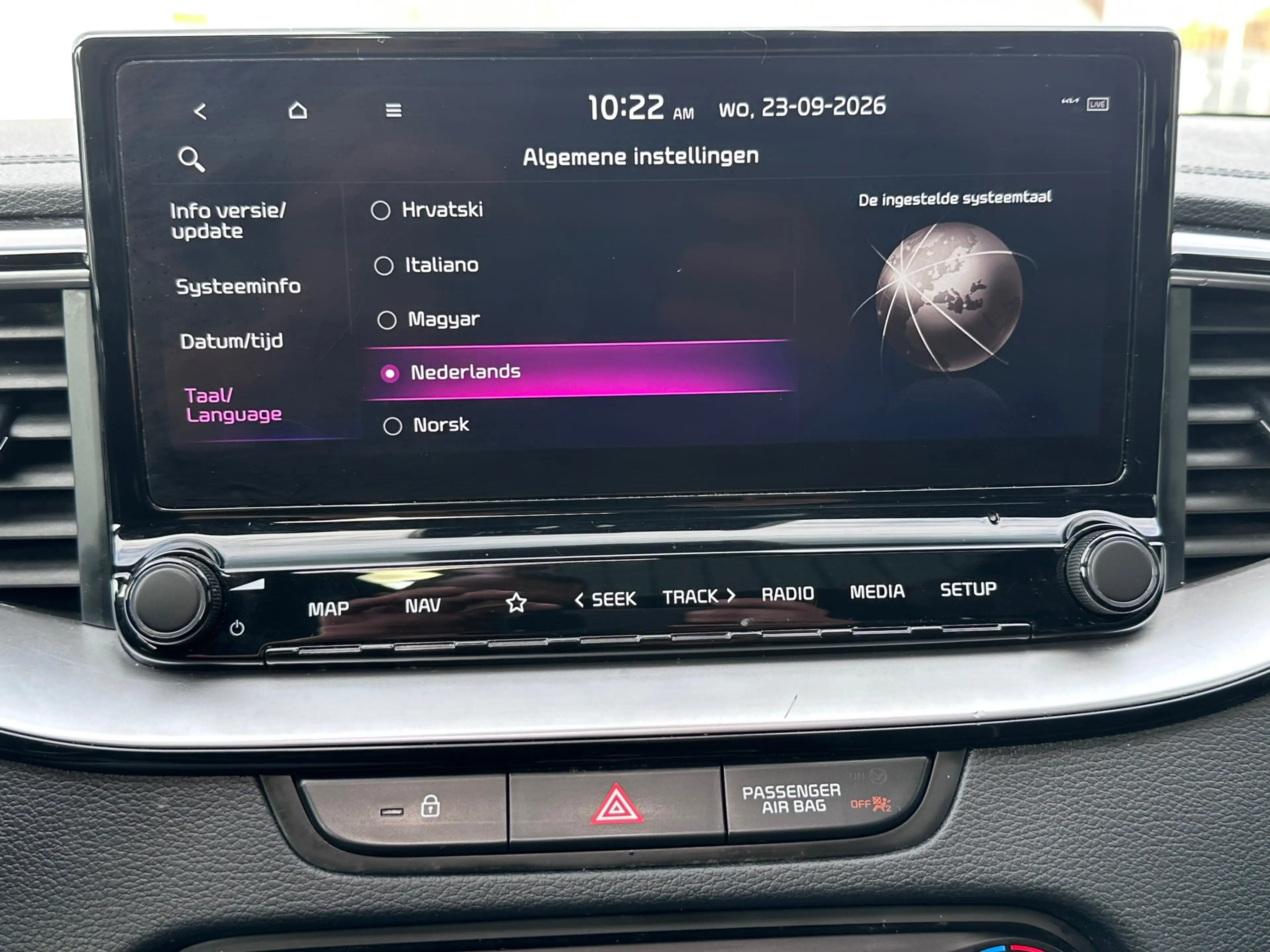 Kia Ceed SW / cee'd SW Sportswagon 1.5 T-GDi GT-Line PANO TREKHAAK DEALER — photo 13