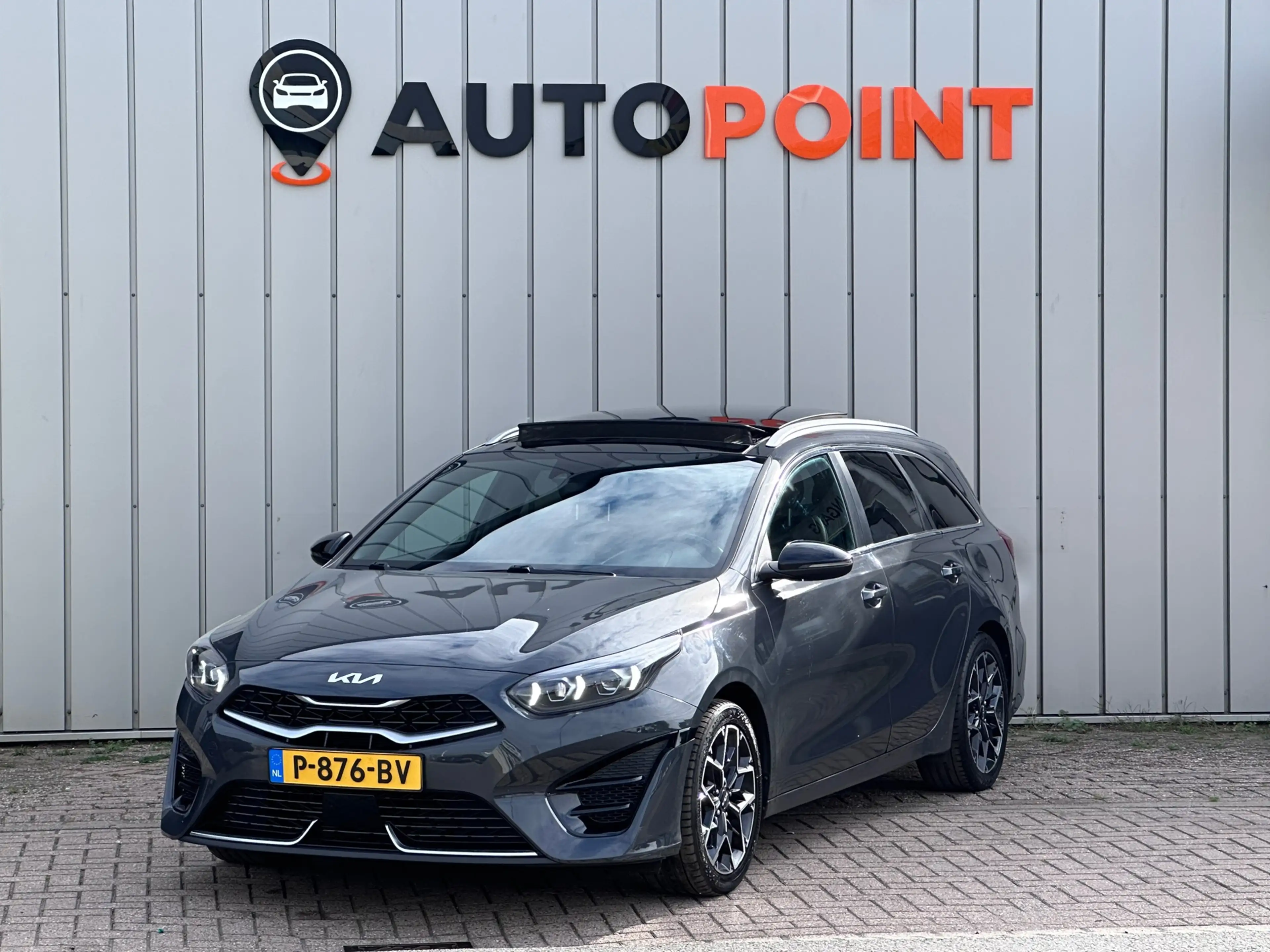 Kia Ceed SW / cee'd SW Sportswagon 1.5 T-GDi GT-Line PANO TREKHAAK DEALER — photo 2