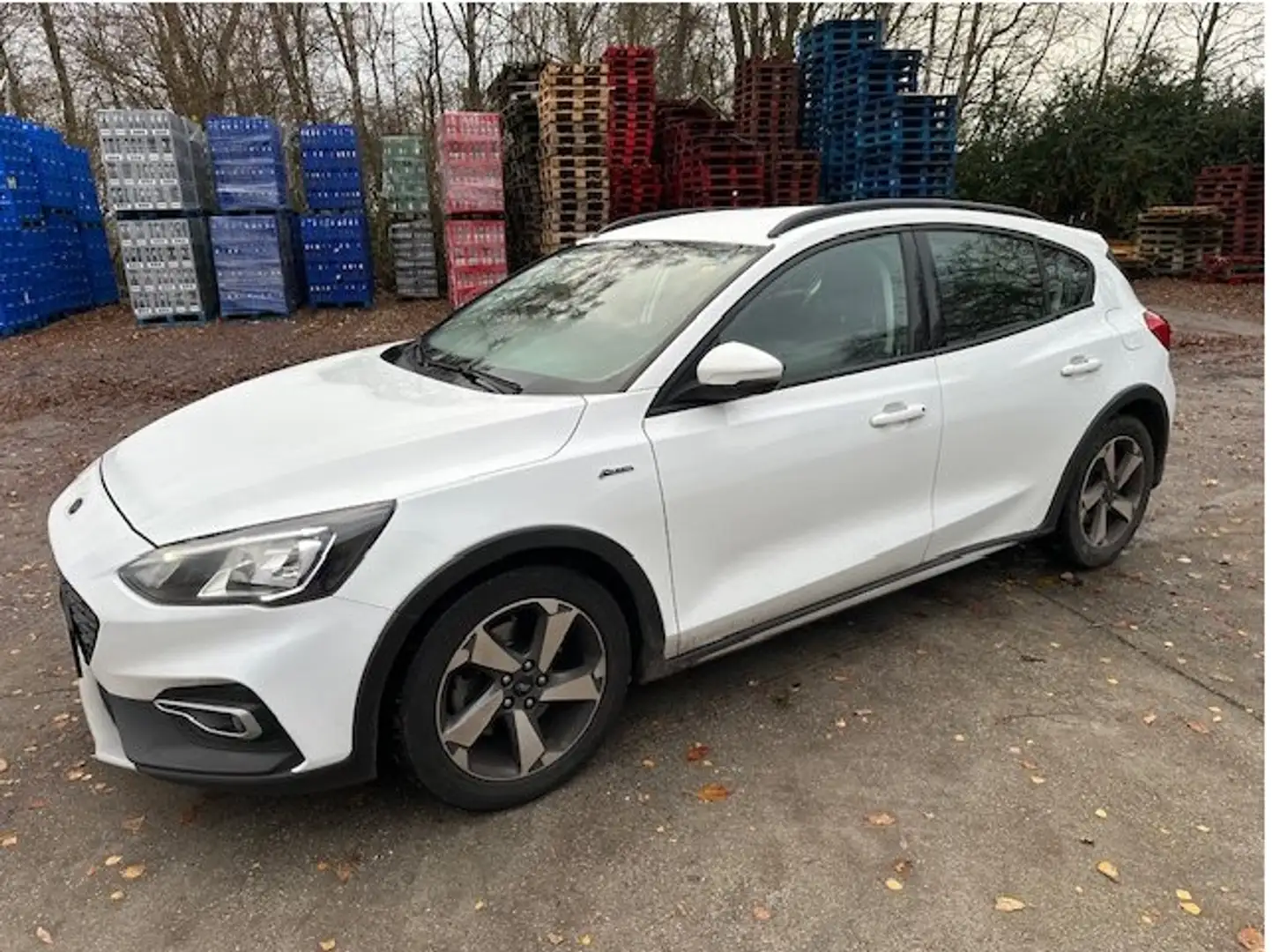 Ford Focus Focus Active 1.5 EcoBlue Business Wit - 1