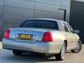 Lincoln Town Car Grijs - thumbnail 32