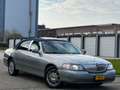 Lincoln Town Car Grijs - thumbnail 12