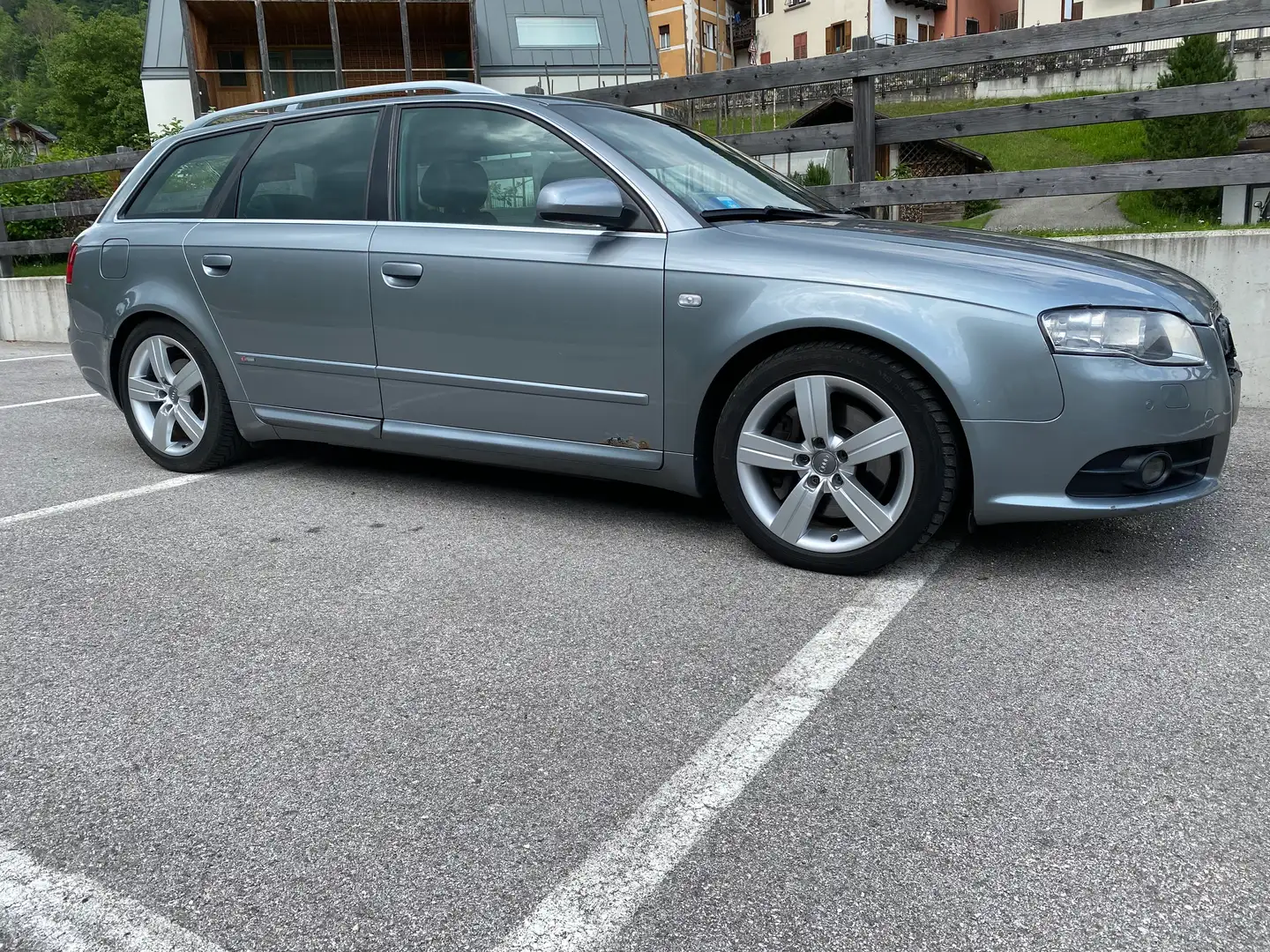 Audi A4 AUDI A4 3° serie 3.0/233CV TDI AVANT QUATTRO Argento - 1