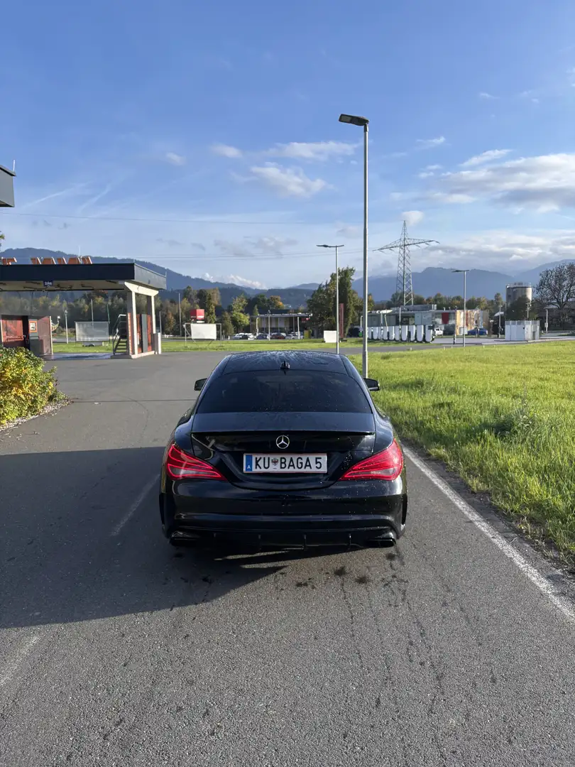 Mercedes-Benz CLA 180 AMG line - 2