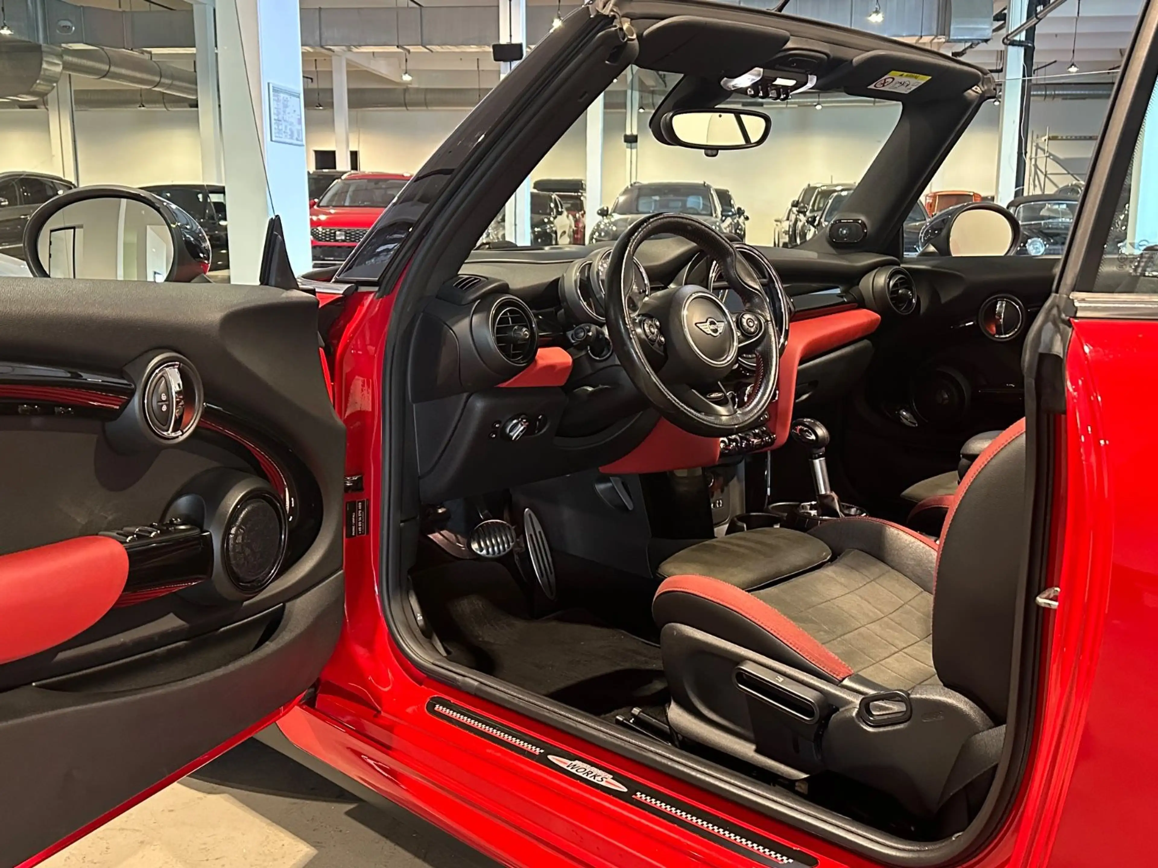 MINI Cooper SD Cabrio Cooper SD  *JCW Chili,HUD,H&K,ACC,Kamera — photo 12