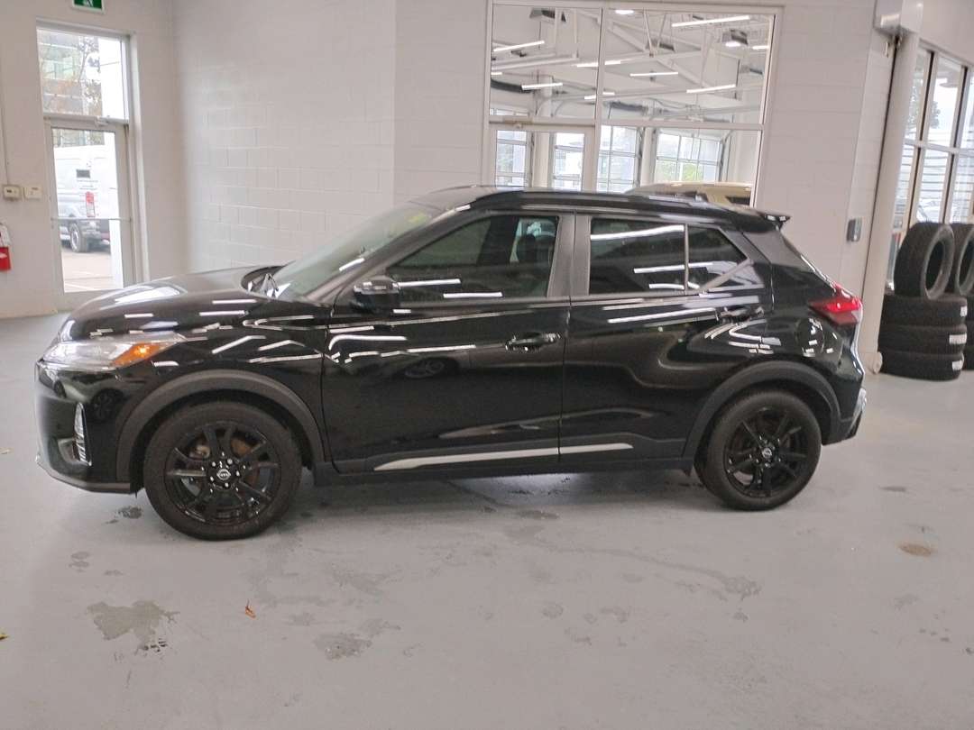 2023 Nissan Kicks SR — снимка 1