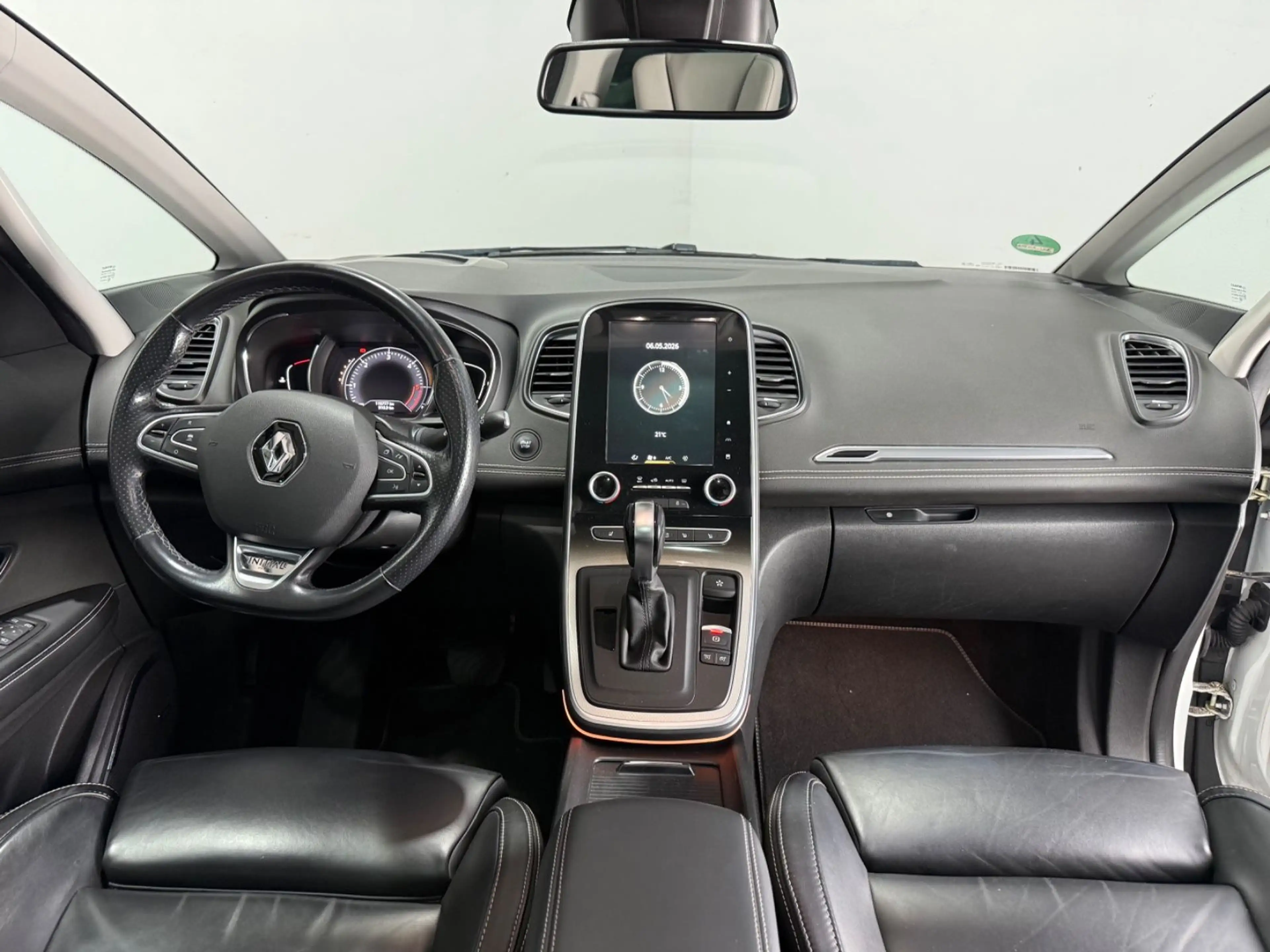 Renault Grand Scenic Grand SceniC Initiale Paris°Pano°HUD°Automatik — photo 13