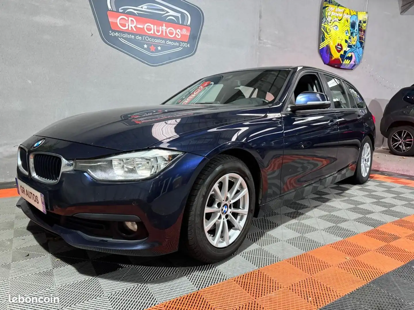 BMW 320 Touring 320da 163cv Luxury 1ere main 159.000kms 2eme jeu jantes+ pneus neiges Cuir chauffant GPS Entretien Full Révisée e Bleu - 1