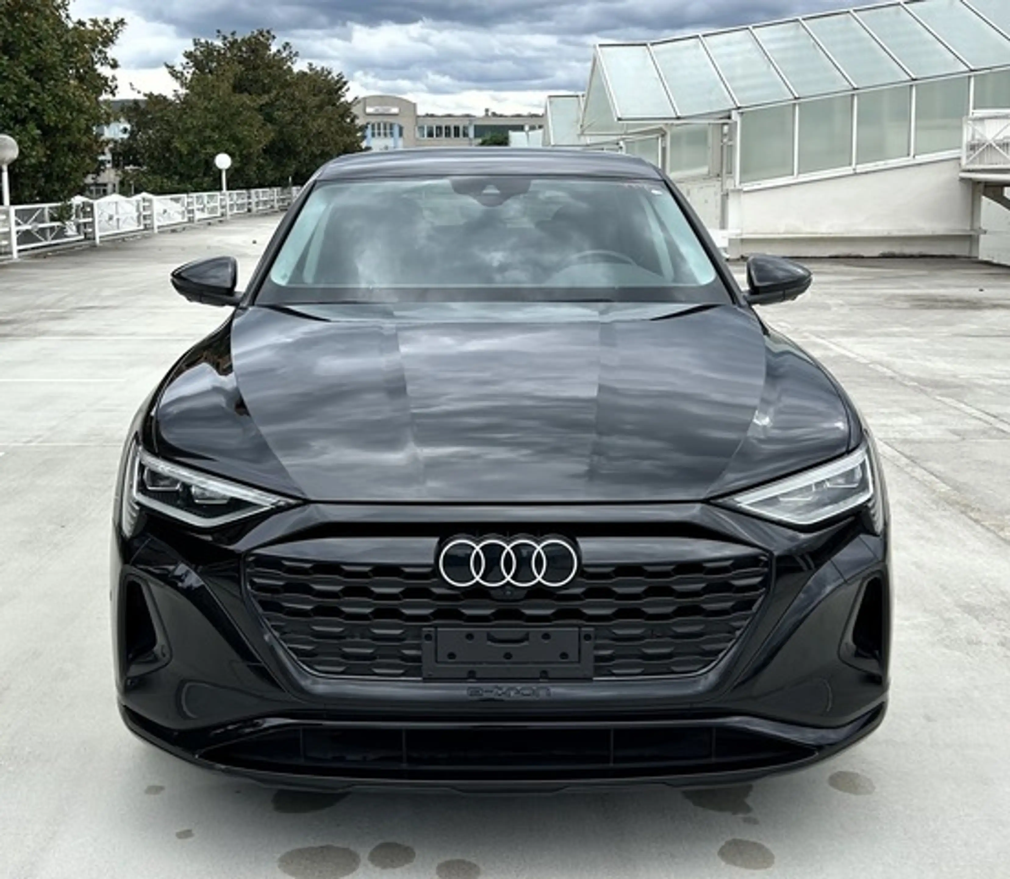 Audi Q8 e-tron 50 quattro advanced — photo 7