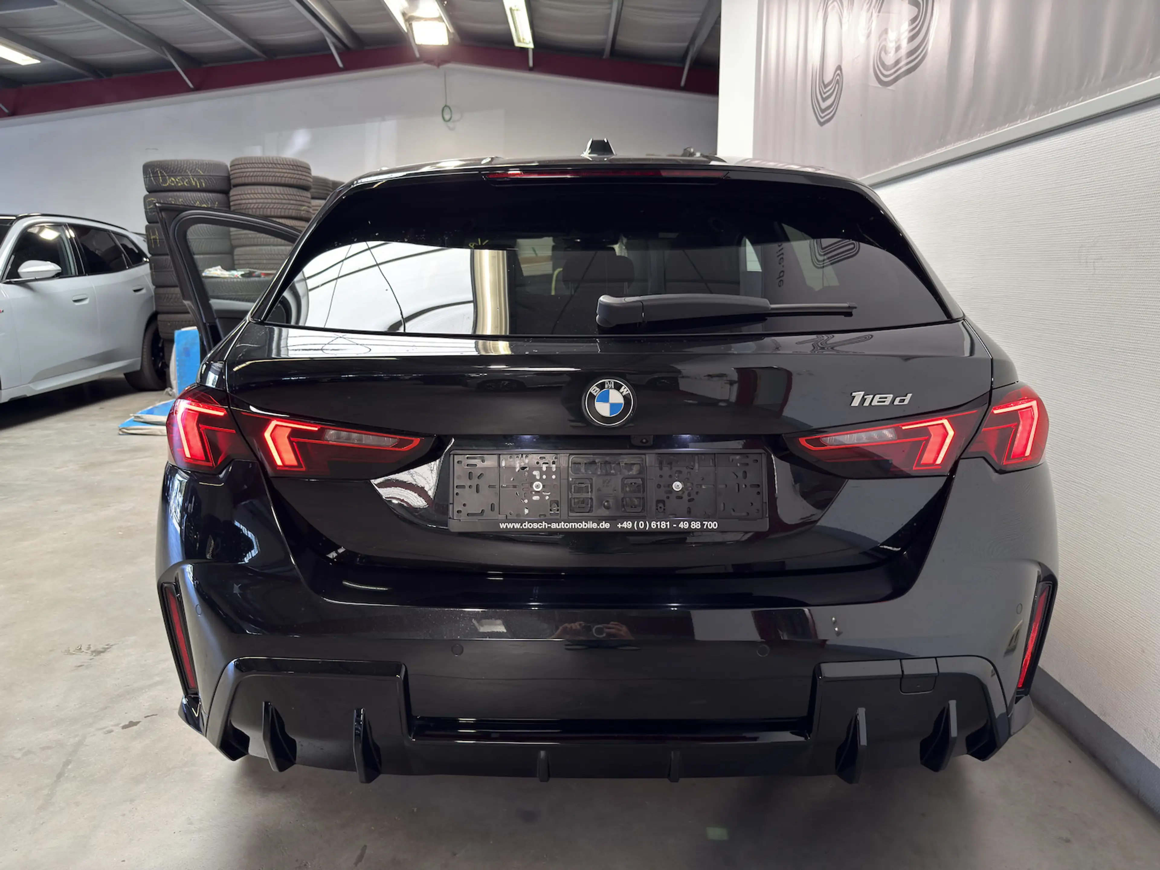 BMW 118 118dA M Sport /NAVI/Premium/LED/PANO/KAMERA — photo 11