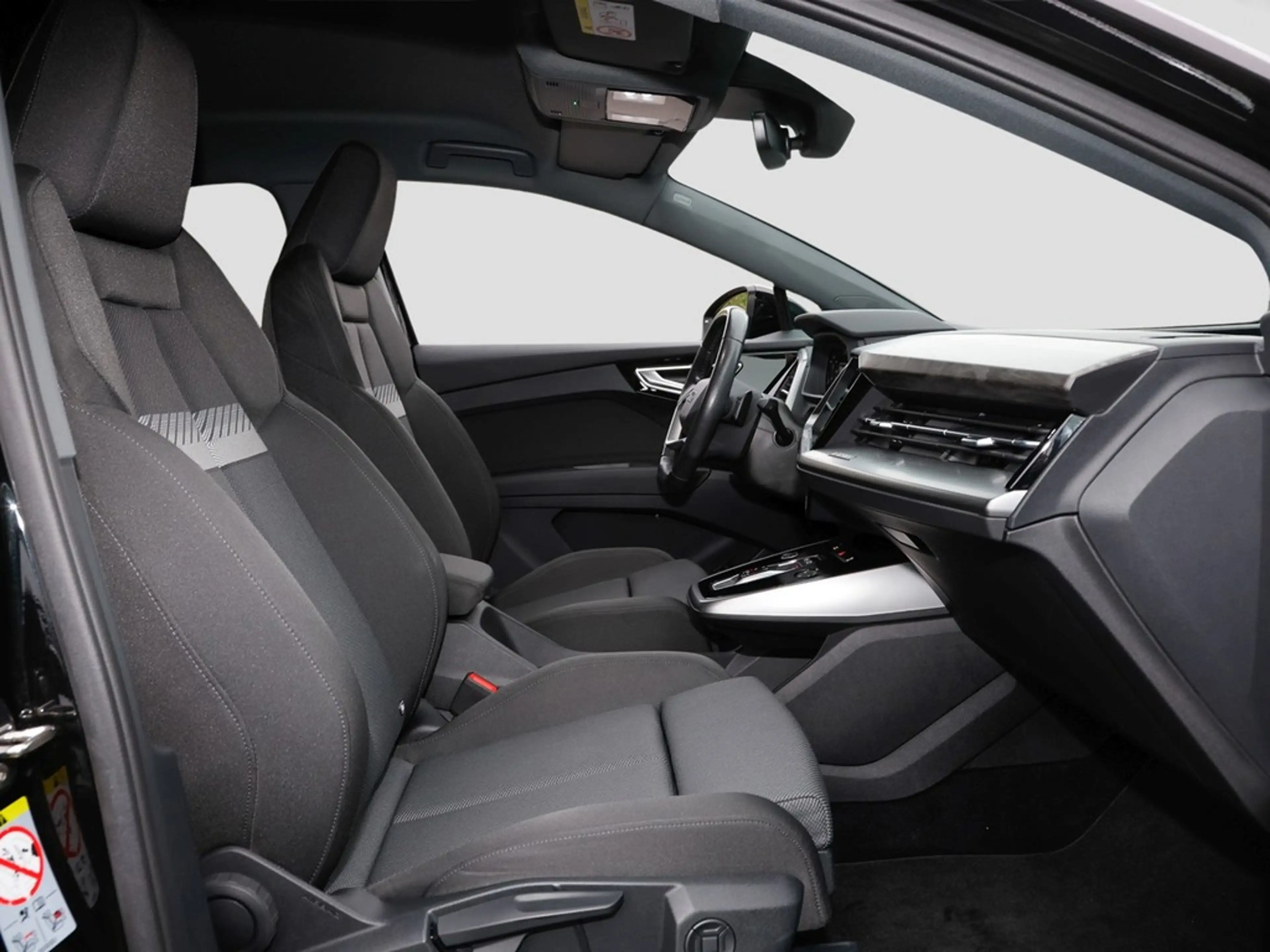 Audi Q4 e-tron 40 Sportback Matrix Kamera Dynamikpaket — photo 11