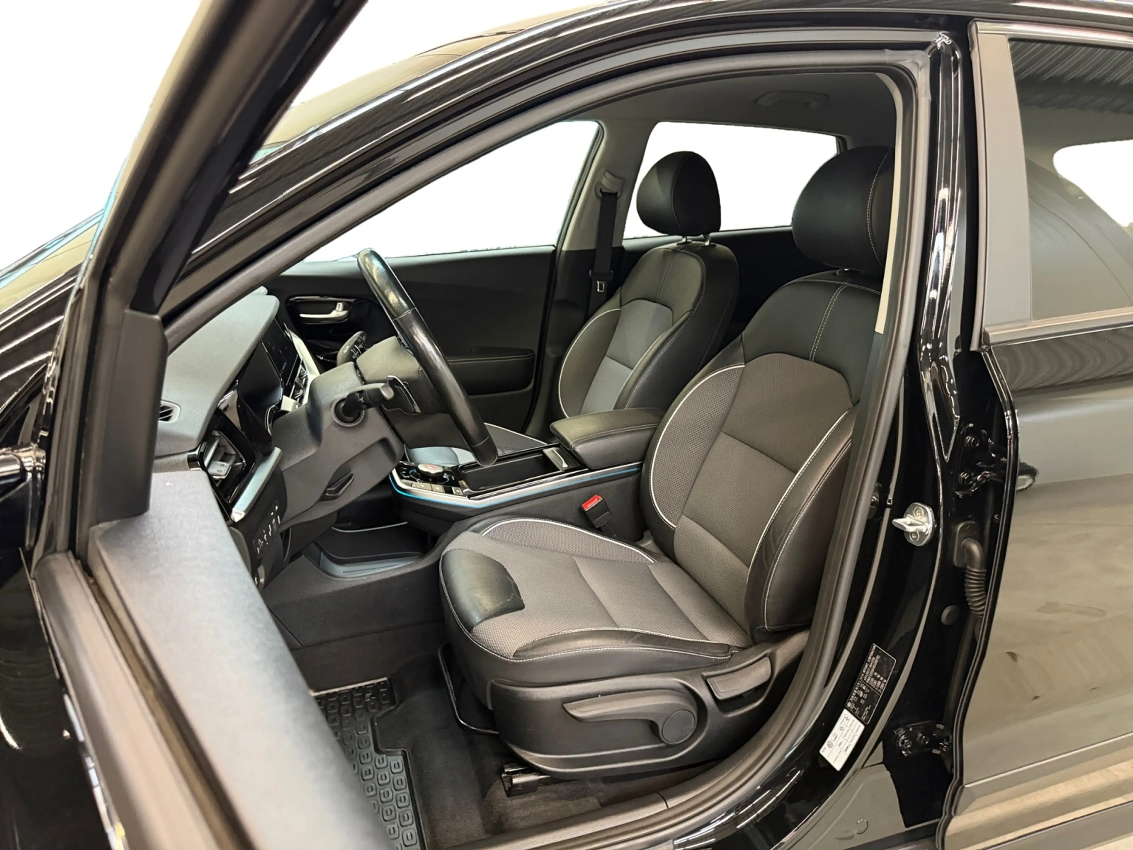 Kia e-Niro DynamicPlusLine 64 kWh I Adaptive Cruise I Dodehoe — photo 11