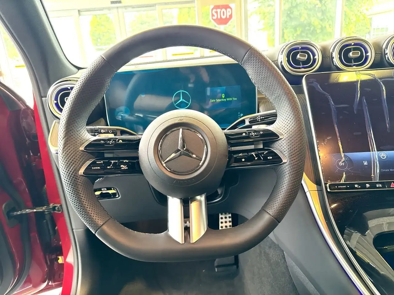 Mercedes-Benz GLC снимка Mercedes-Benz GLC