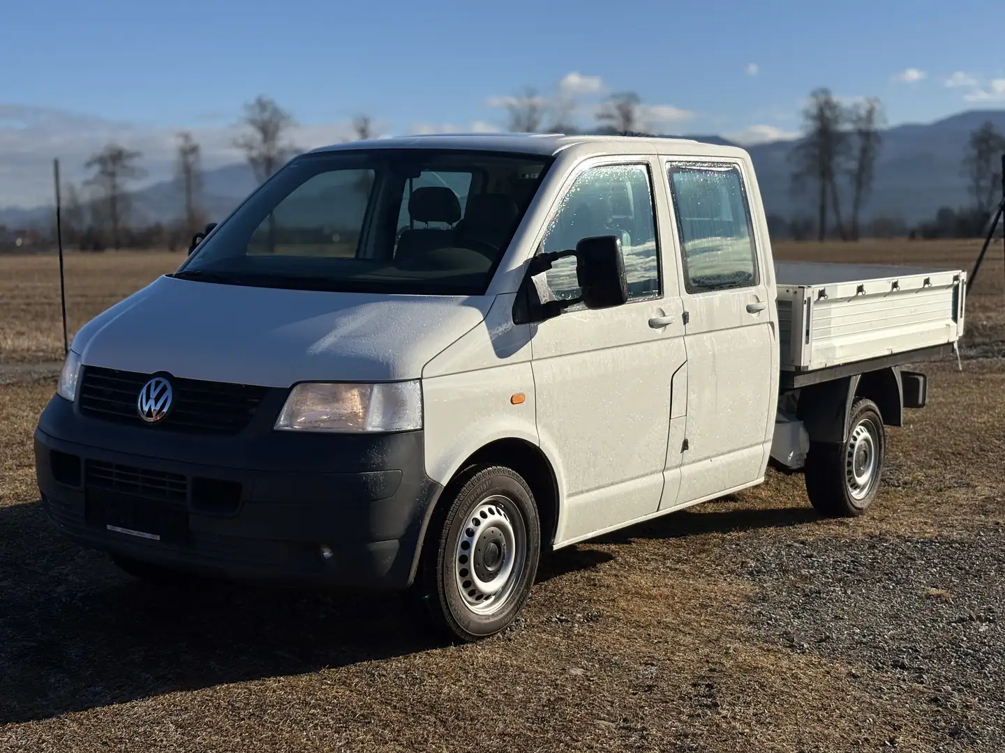 Volkswagen T5 Doppelkabine Pritsche Weiß - 1